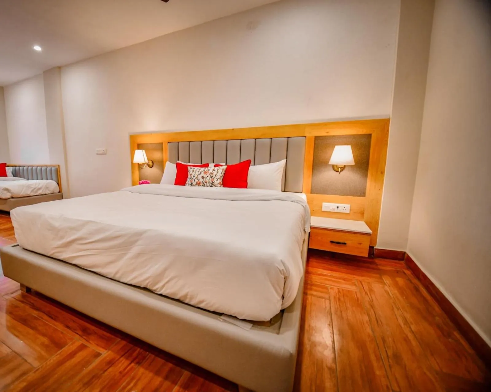 Photo of the whole room, Bed in Hotel Aviral Ganga