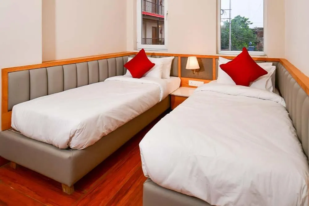 Photo of the whole room, Bed in Hotel Aviral Ganga