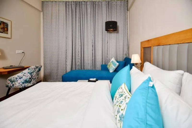 Photo of the whole room, Bed in Hotel Aviral Ganga