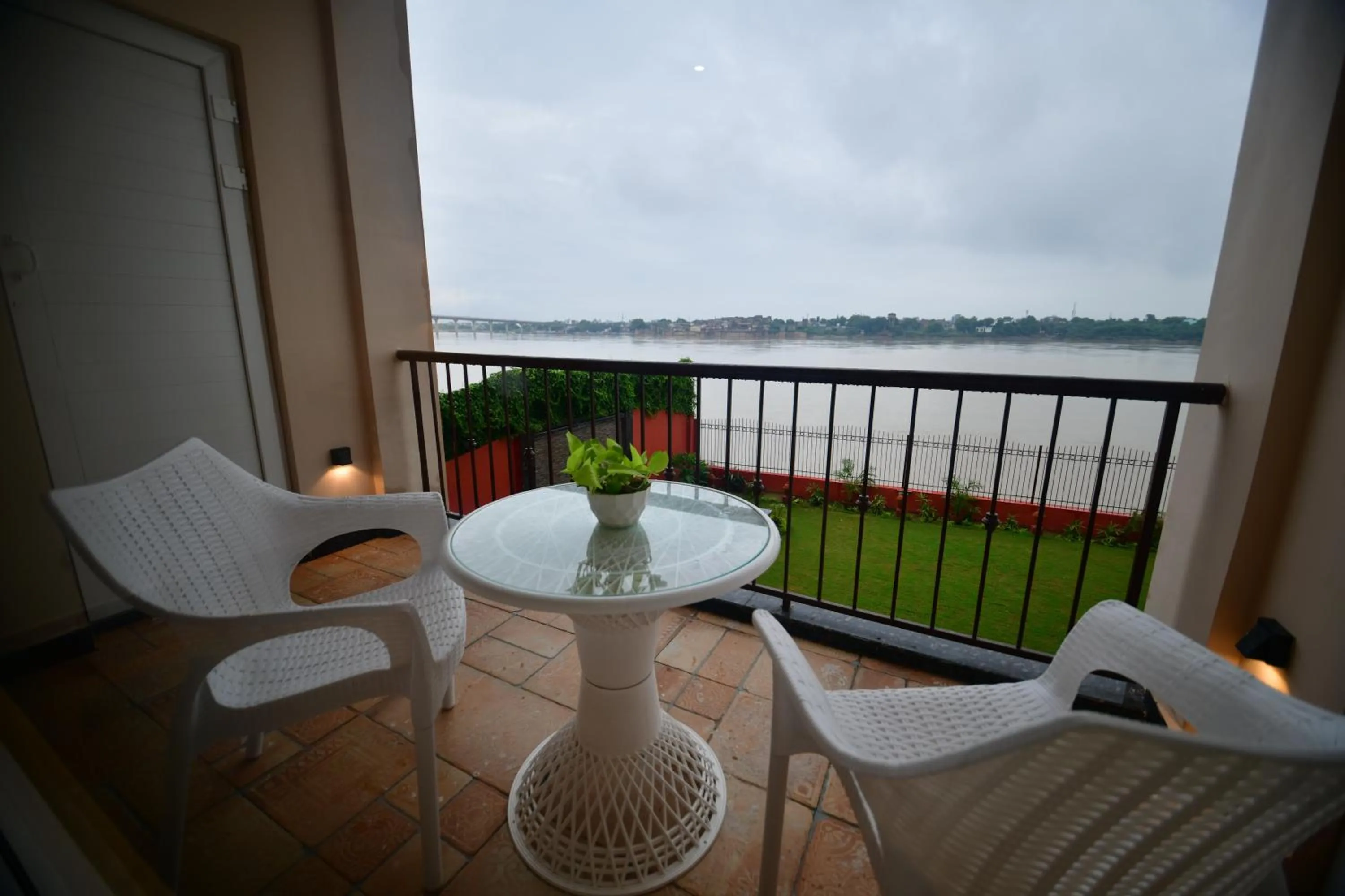 Balcony/Terrace in Hotel Aviral Ganga