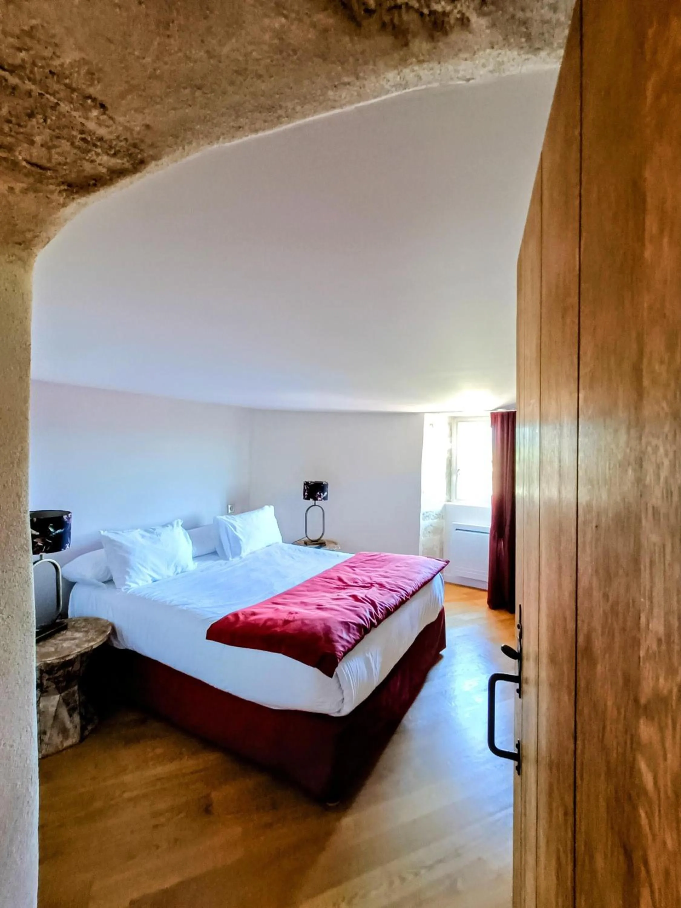 Bed in Les Chambres De La Renaissance