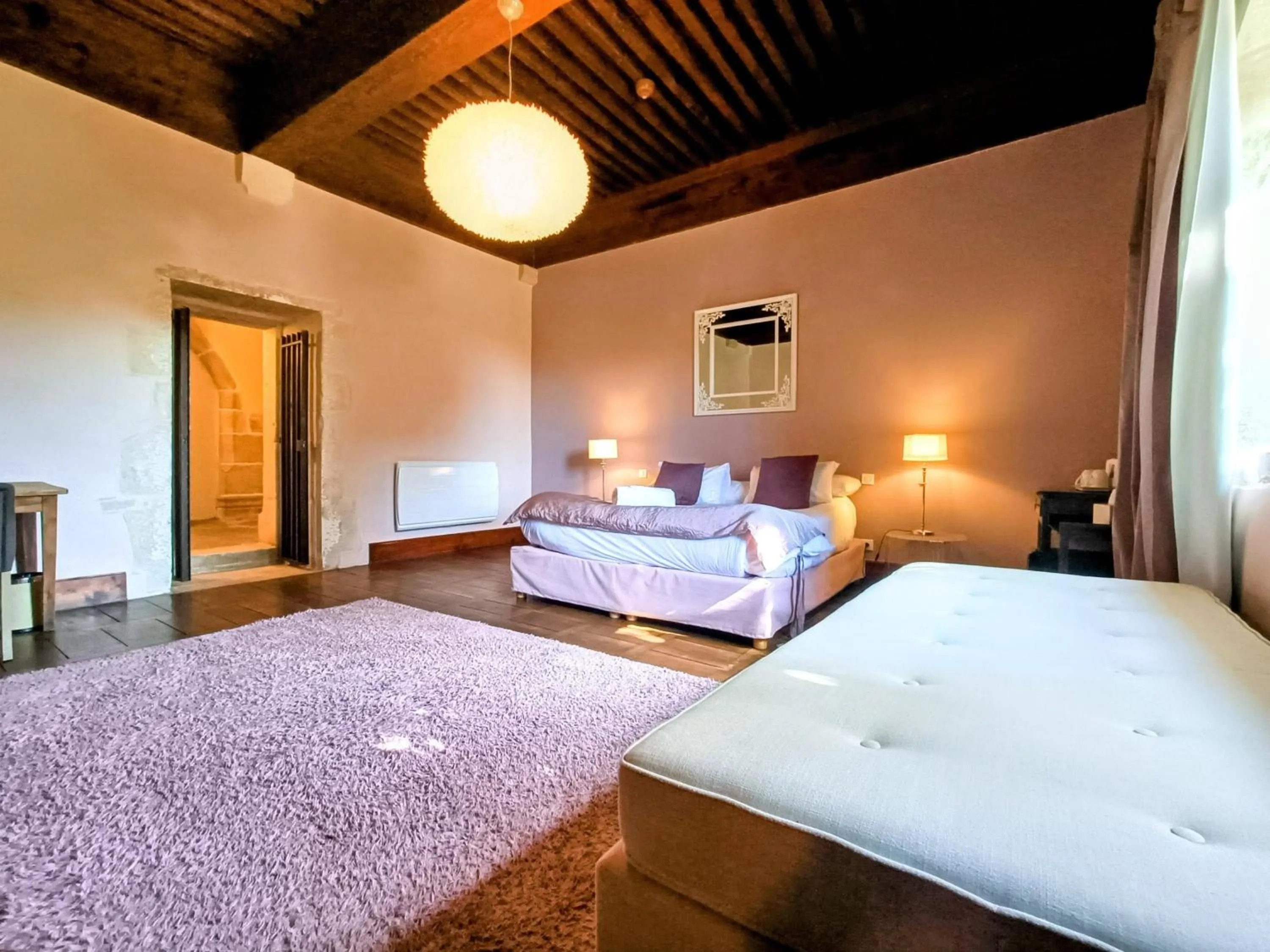 Bed in Les Chambres De La Renaissance