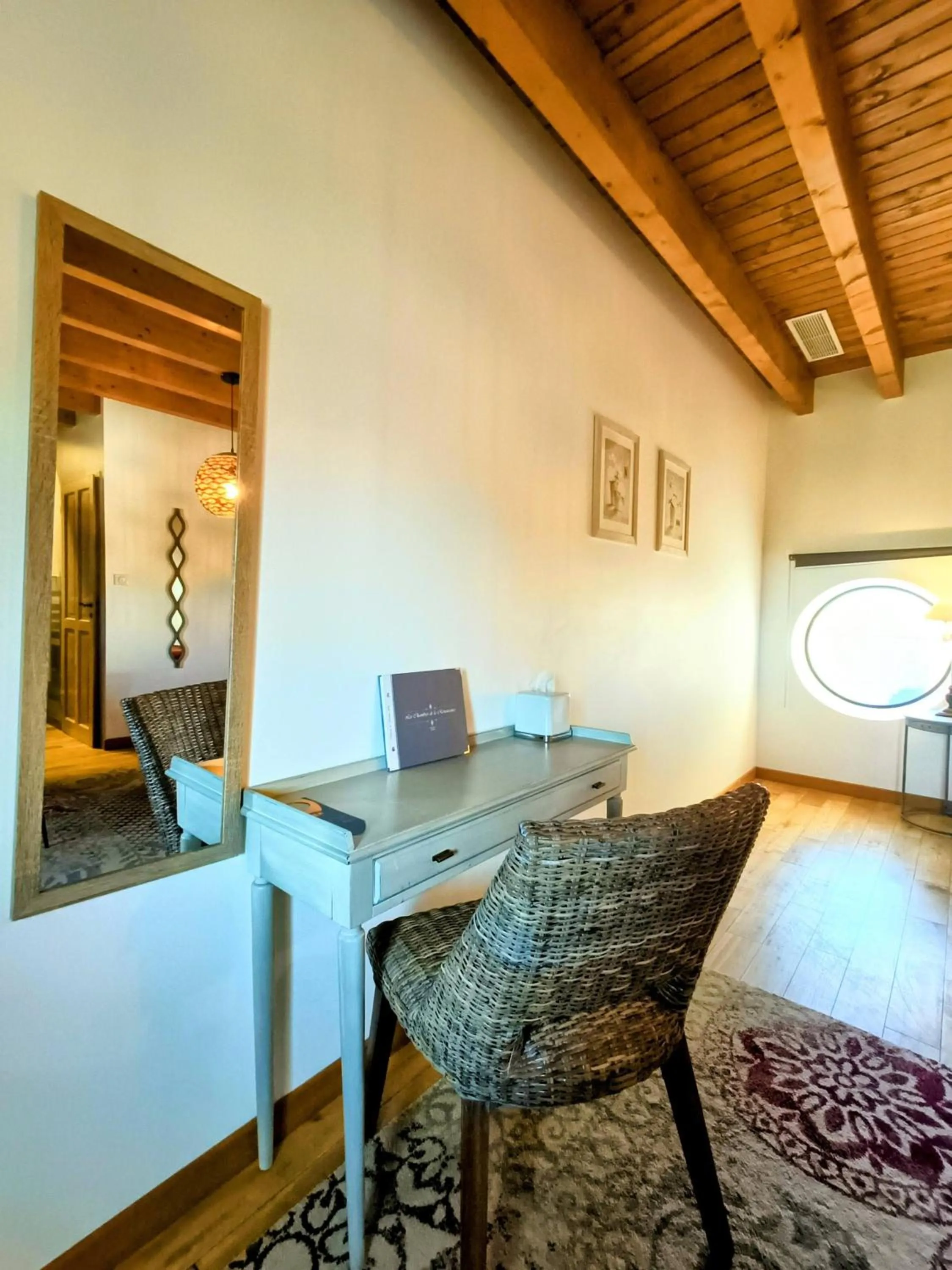 Seating area in Les Chambres De La Renaissance