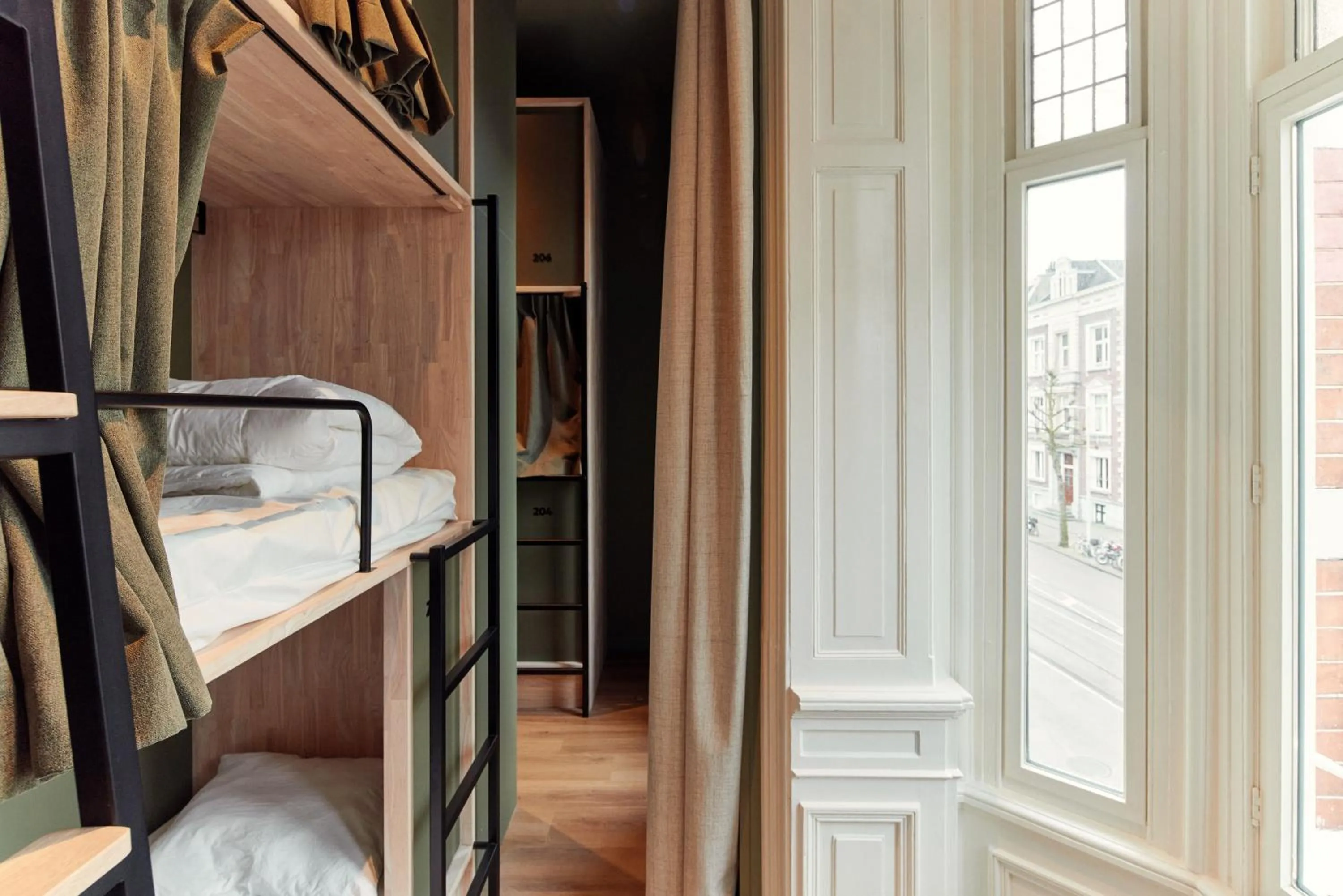 bunk bed, Bed in The Elephant Hostel