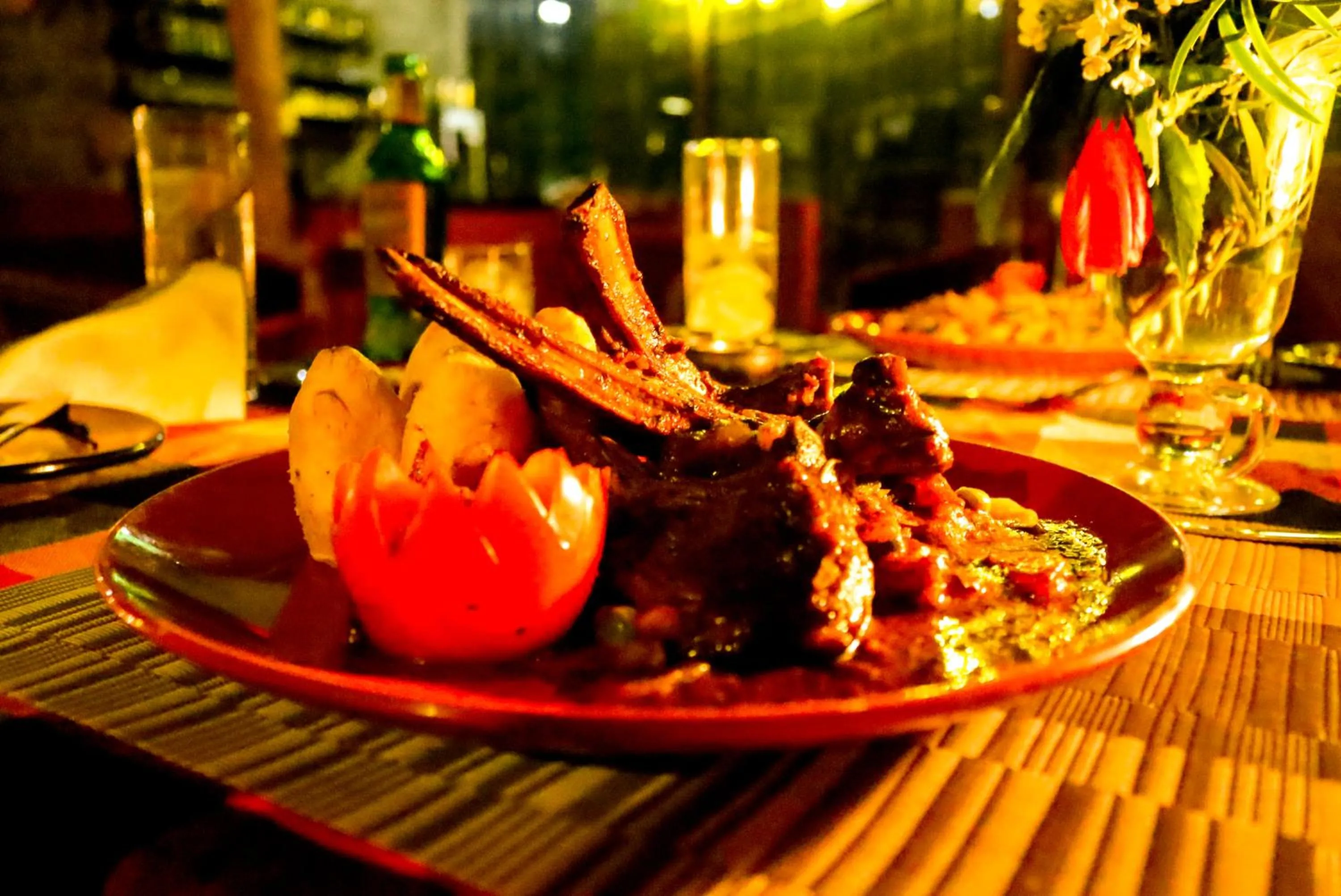 Food and drinks in Maili Saba Camp