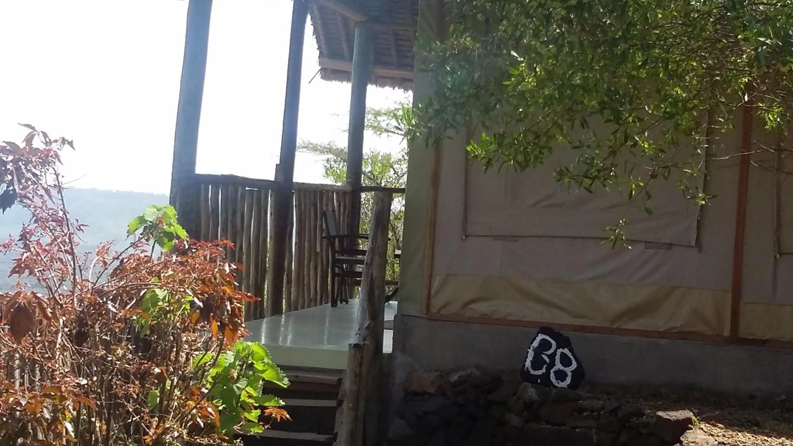 Facade/entrance in Maili Saba Camp