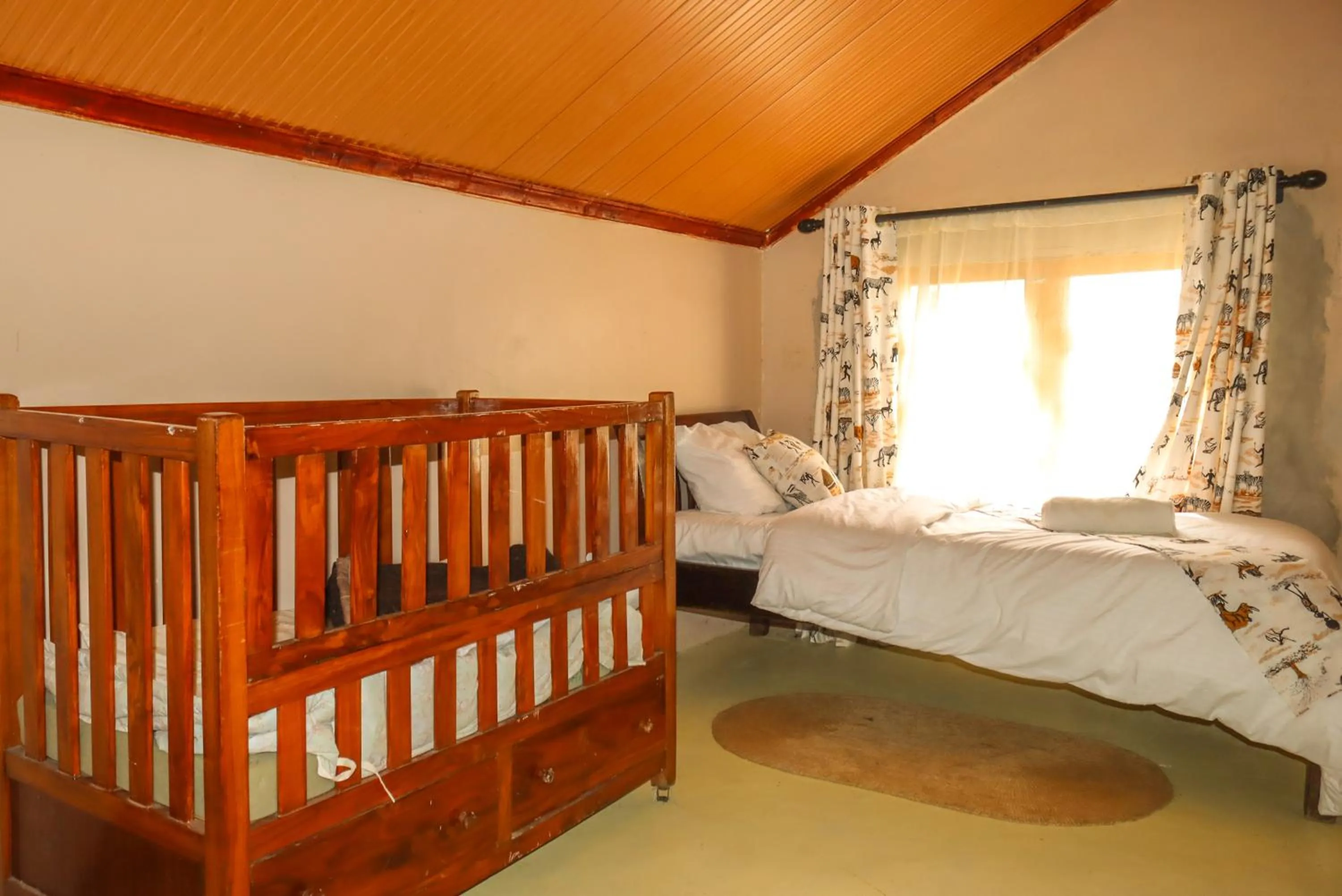 Bedroom, Bed in Maili Saba Camp