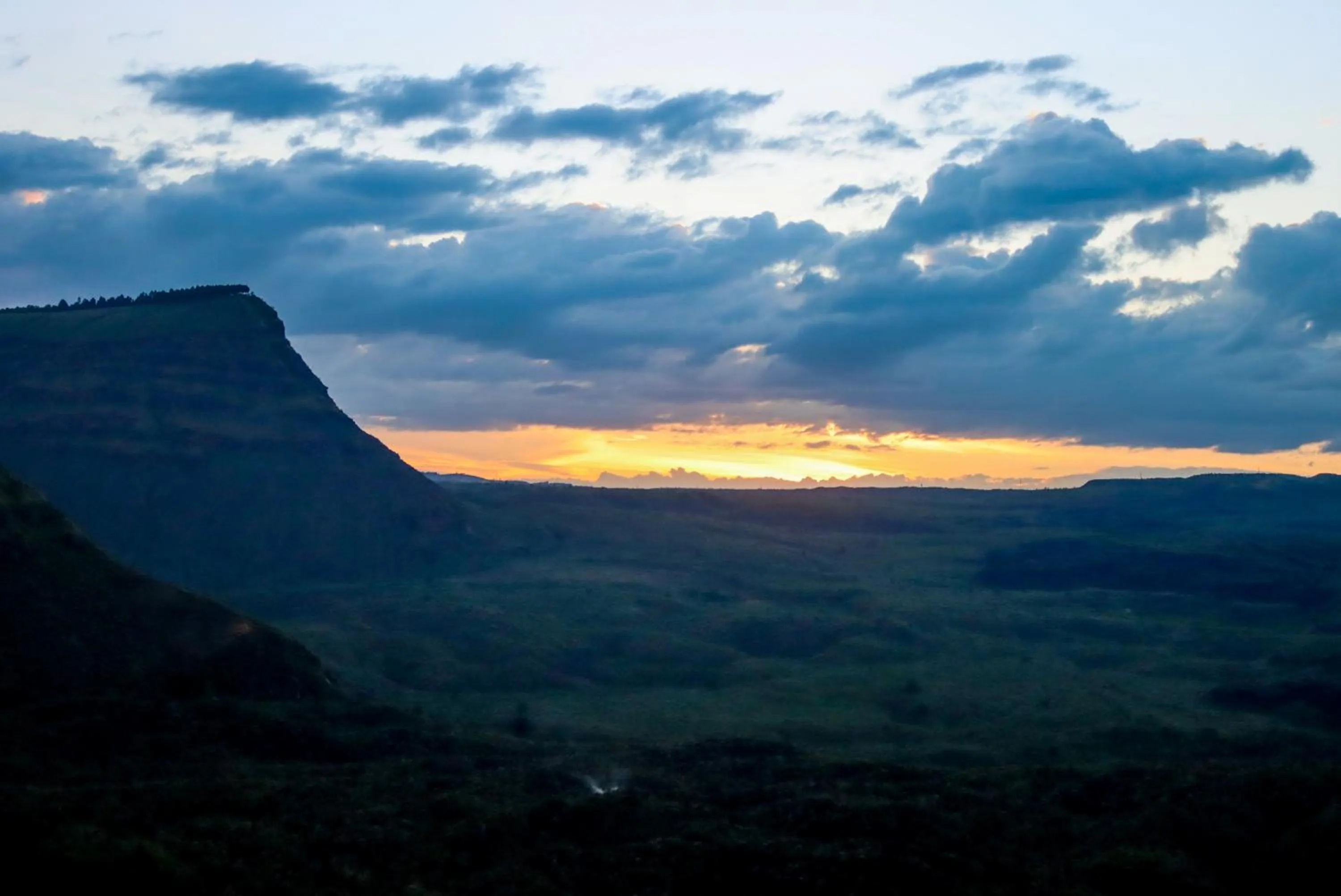 Sunset in Maili Saba Camp