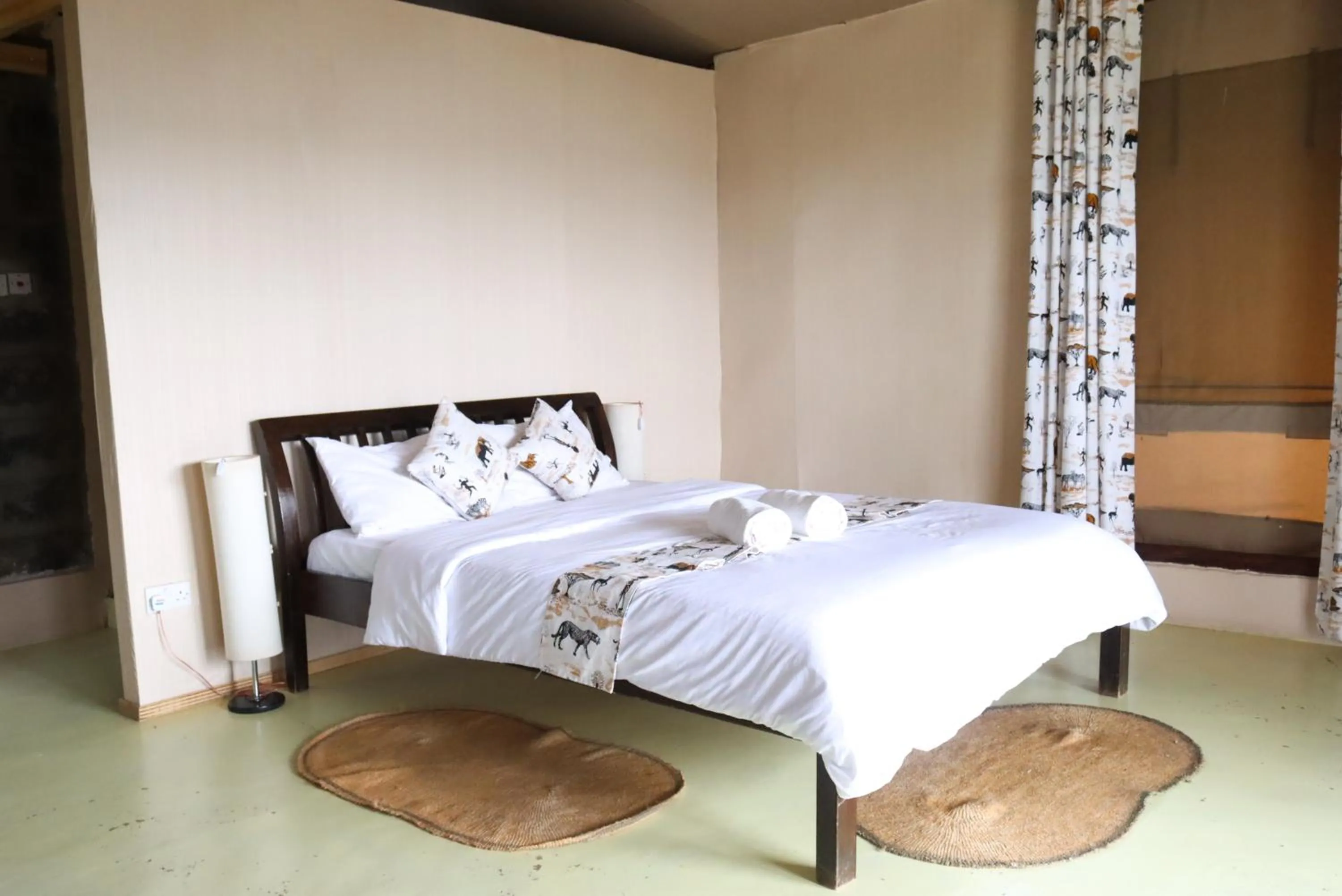 Bedroom, Bed in Maili Saba Camp