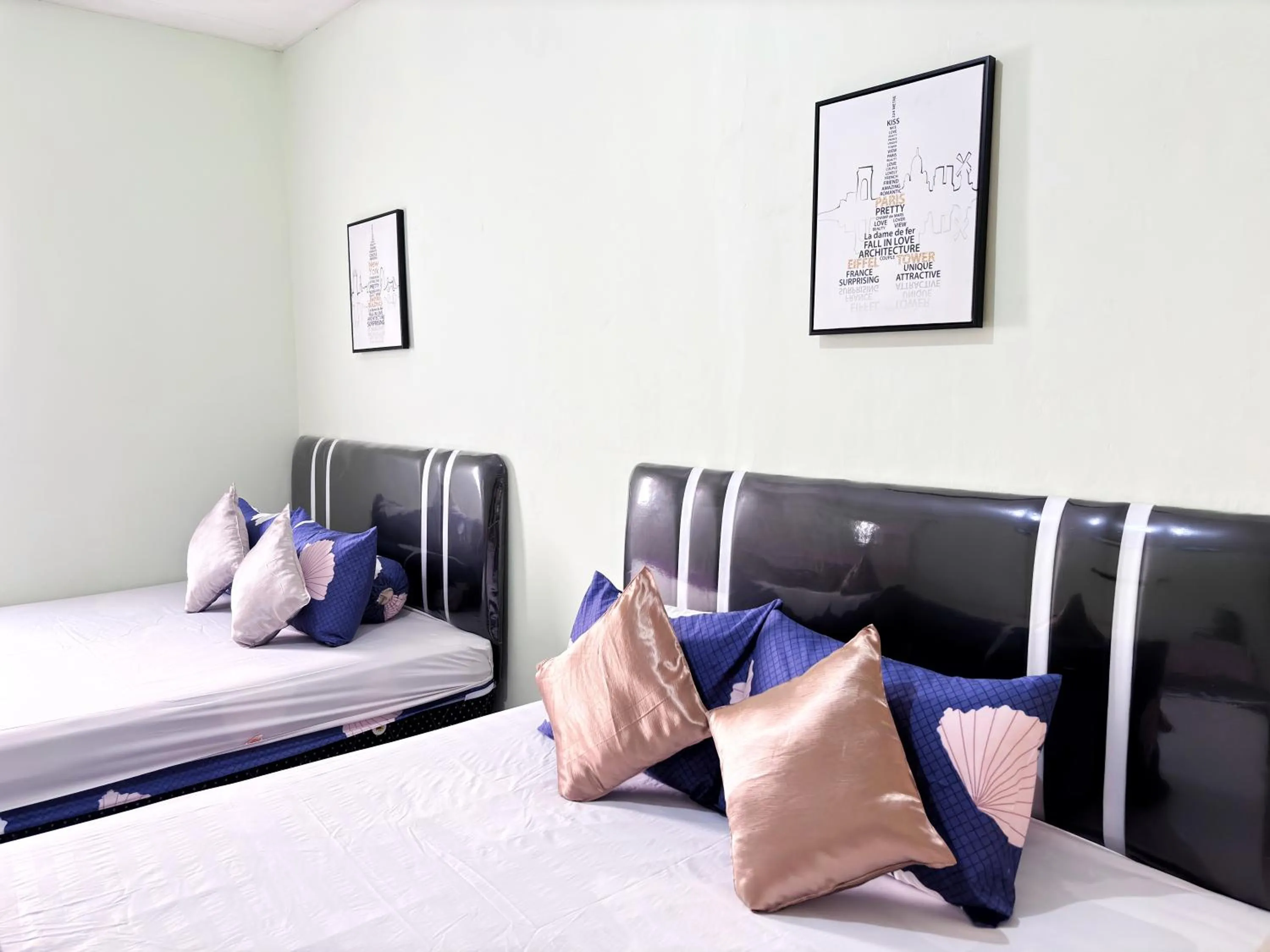 Bedroom, Bed in Semarang Inn Syariah