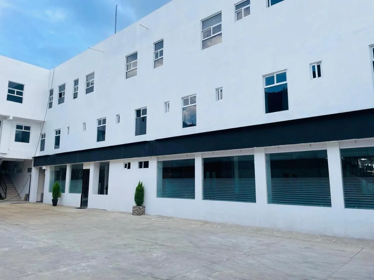 YOEL Hotel Restaurante y Centro de Negocios