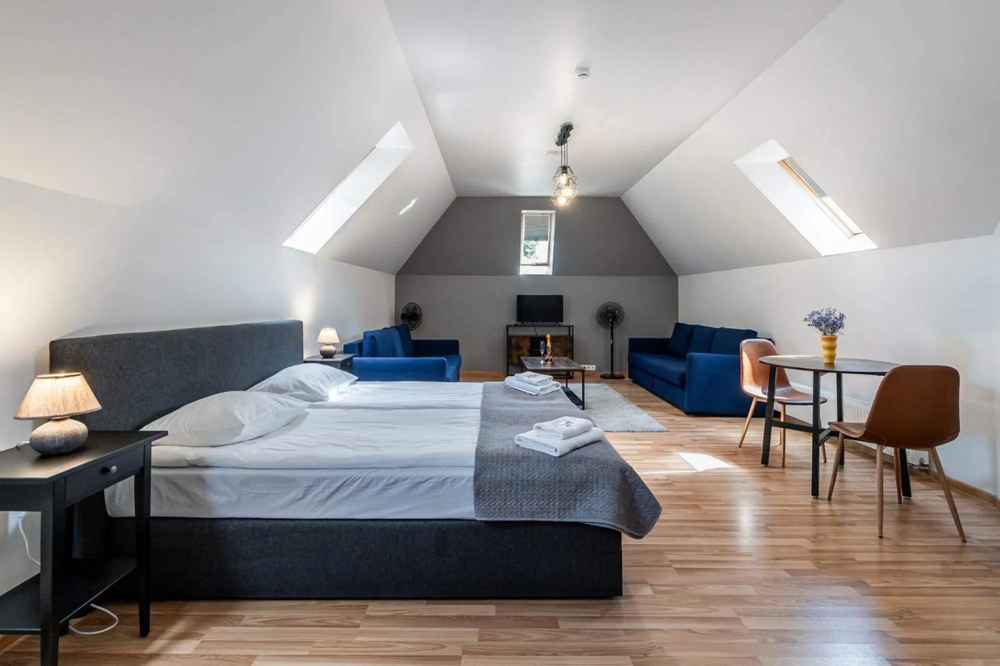 Bed in Avanti apgyvendinimas-restoranas