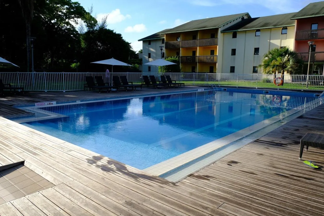 Swimming pool in Grand Hotel Montabo