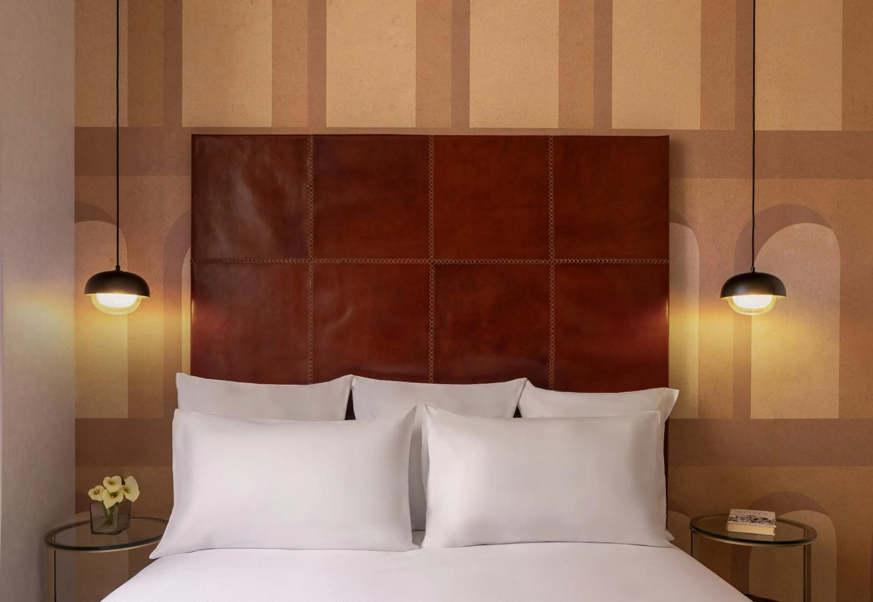 Bathroom, Bed in Hotel Art by the Spanish Steps UNA Esperienze