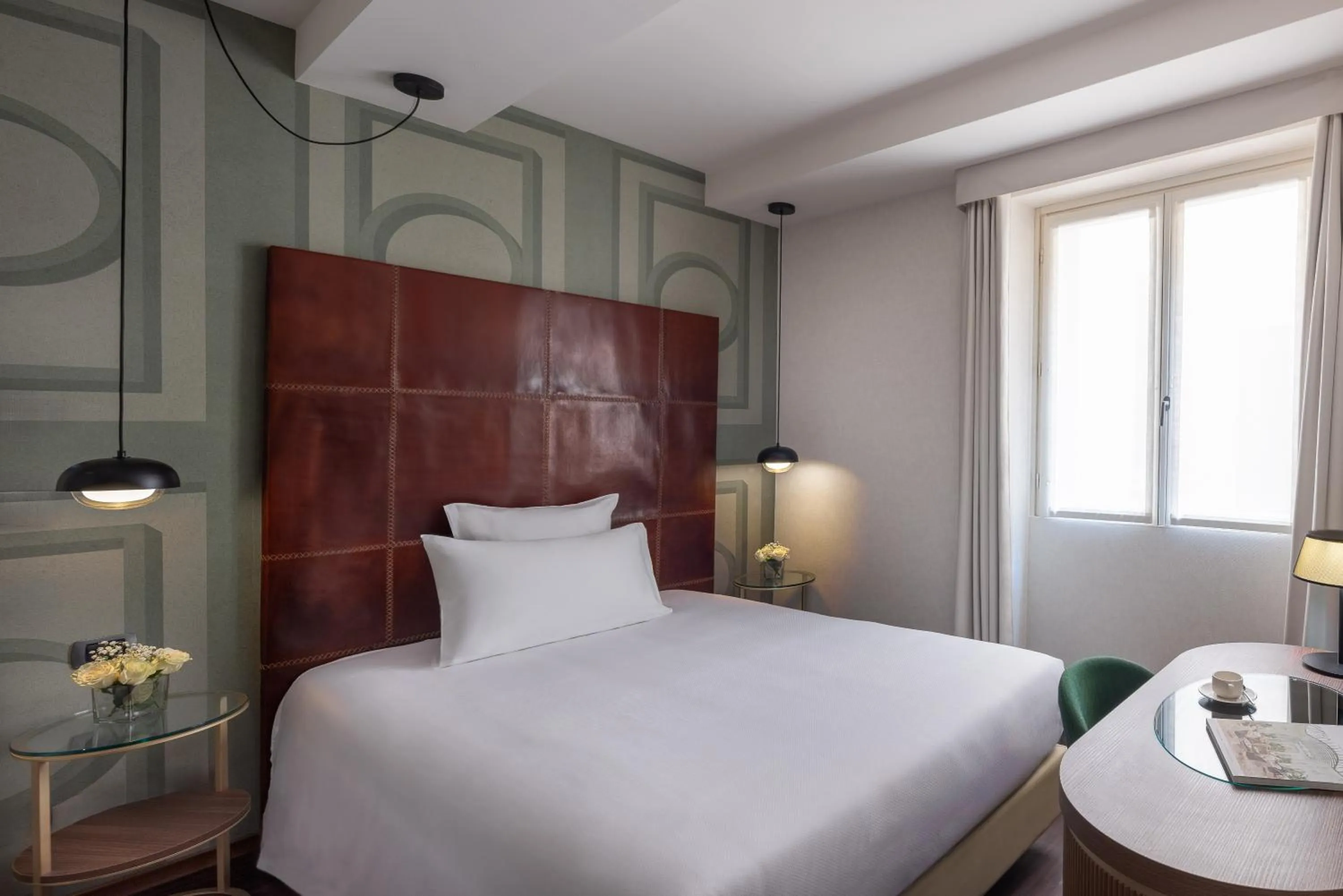 Bedroom, Bed in Hotel Art by the Spanish Steps UNA Esperienze