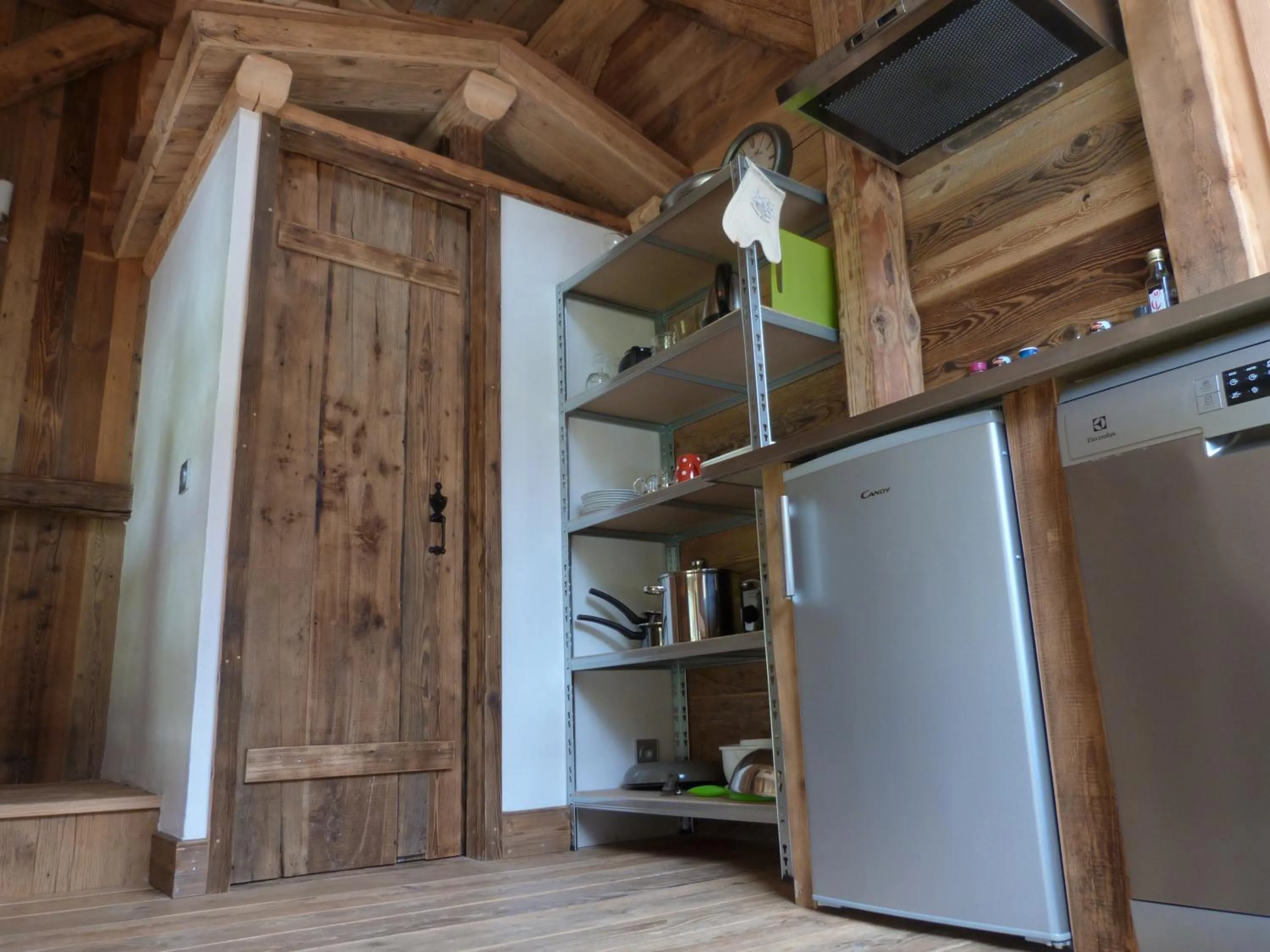 Kitchen or kitchenette in La Cubelette