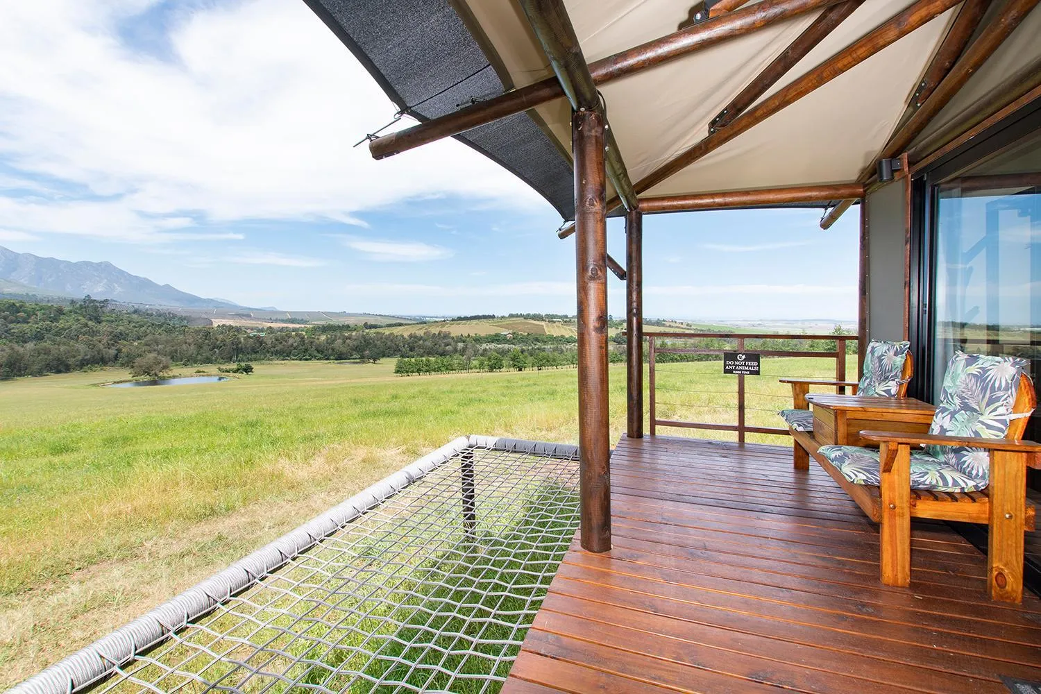 Patio in ArendsRus Country Resort