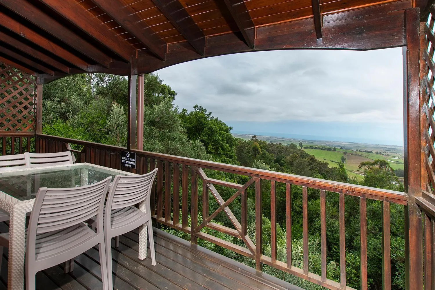 Patio in ArendsRus Country Resort
