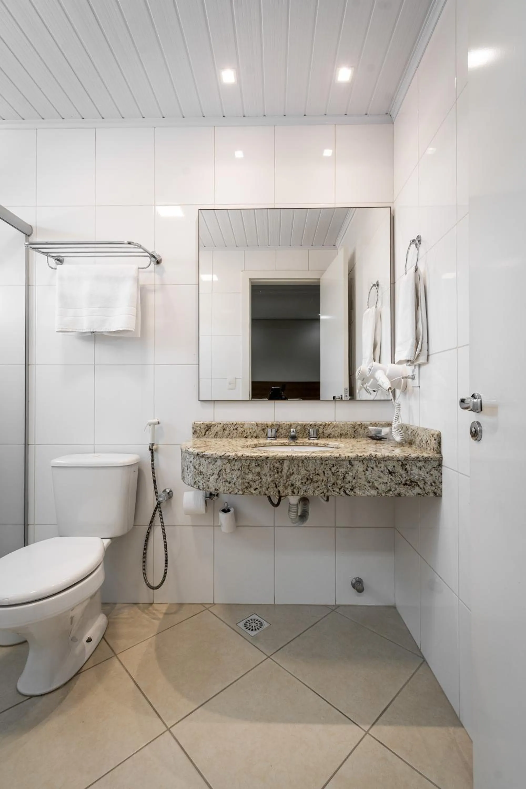 Bathroom in Hotel Kindermann