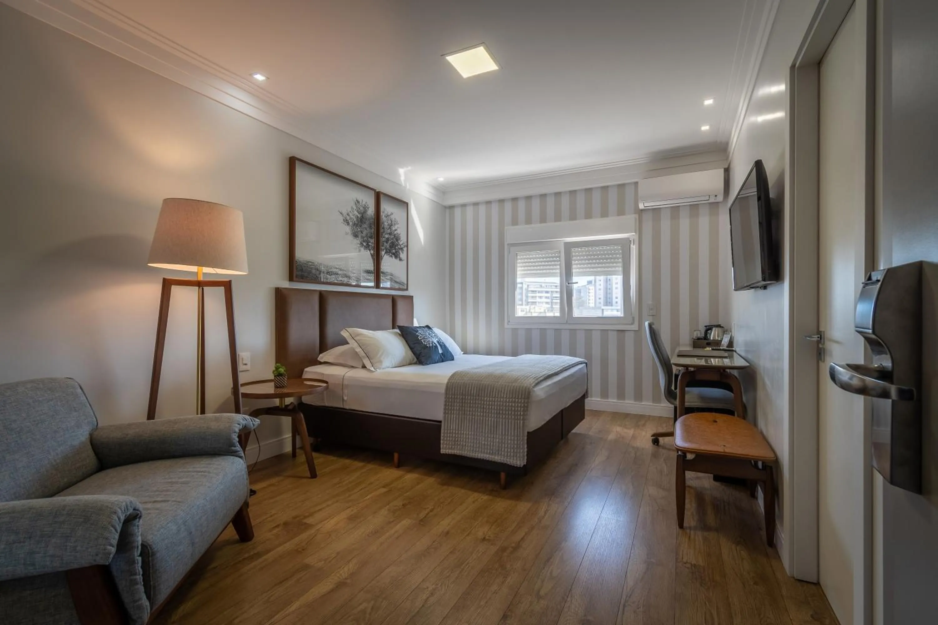 Bed in Hotel Kindermann