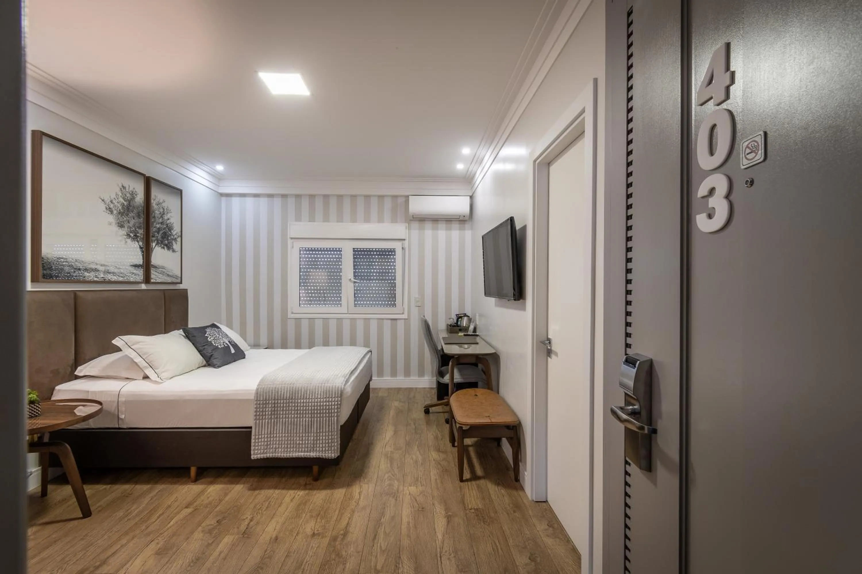 Bed in Hotel Kindermann