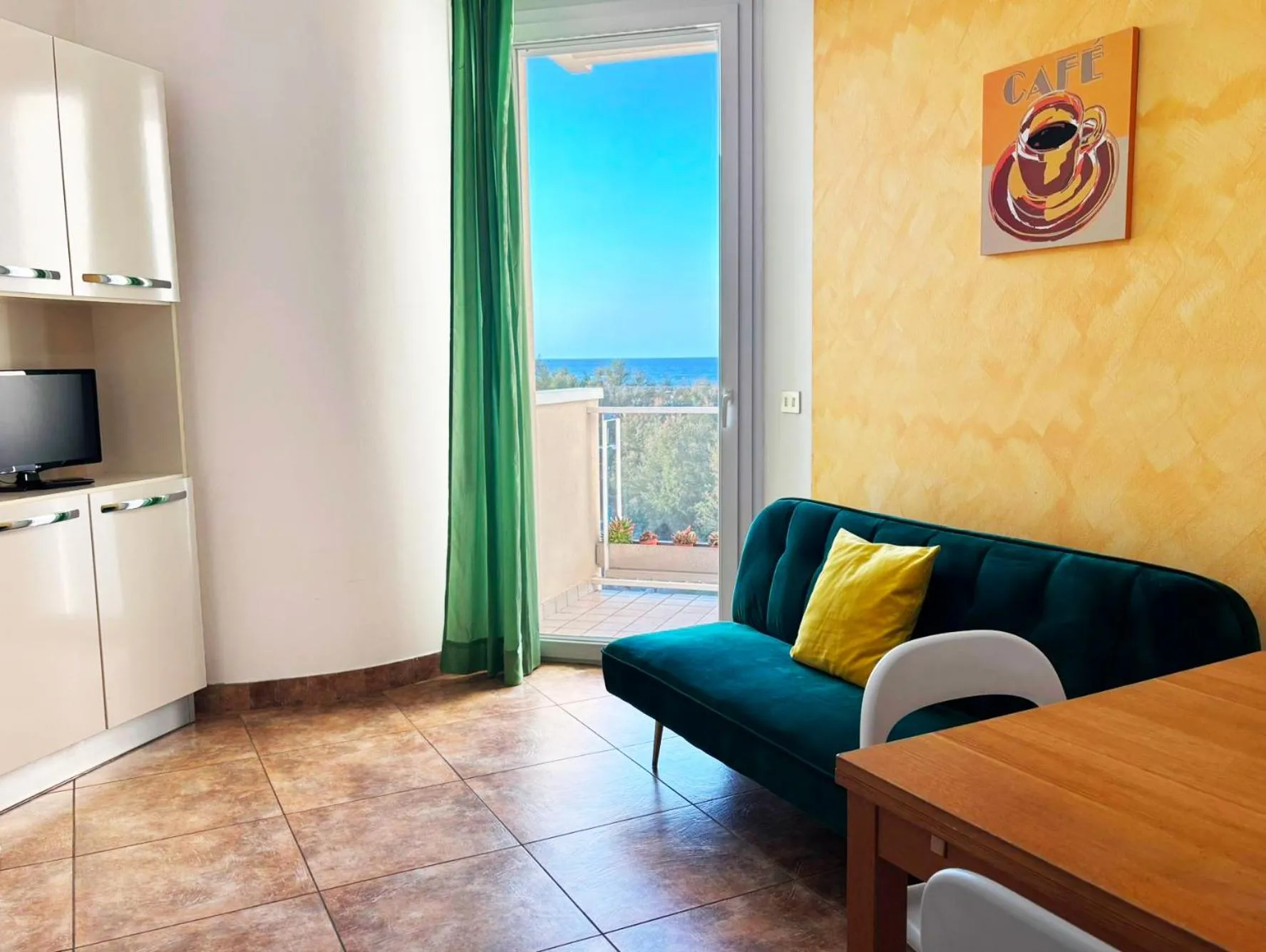 Sea view in SoleMare Hotel e Residence