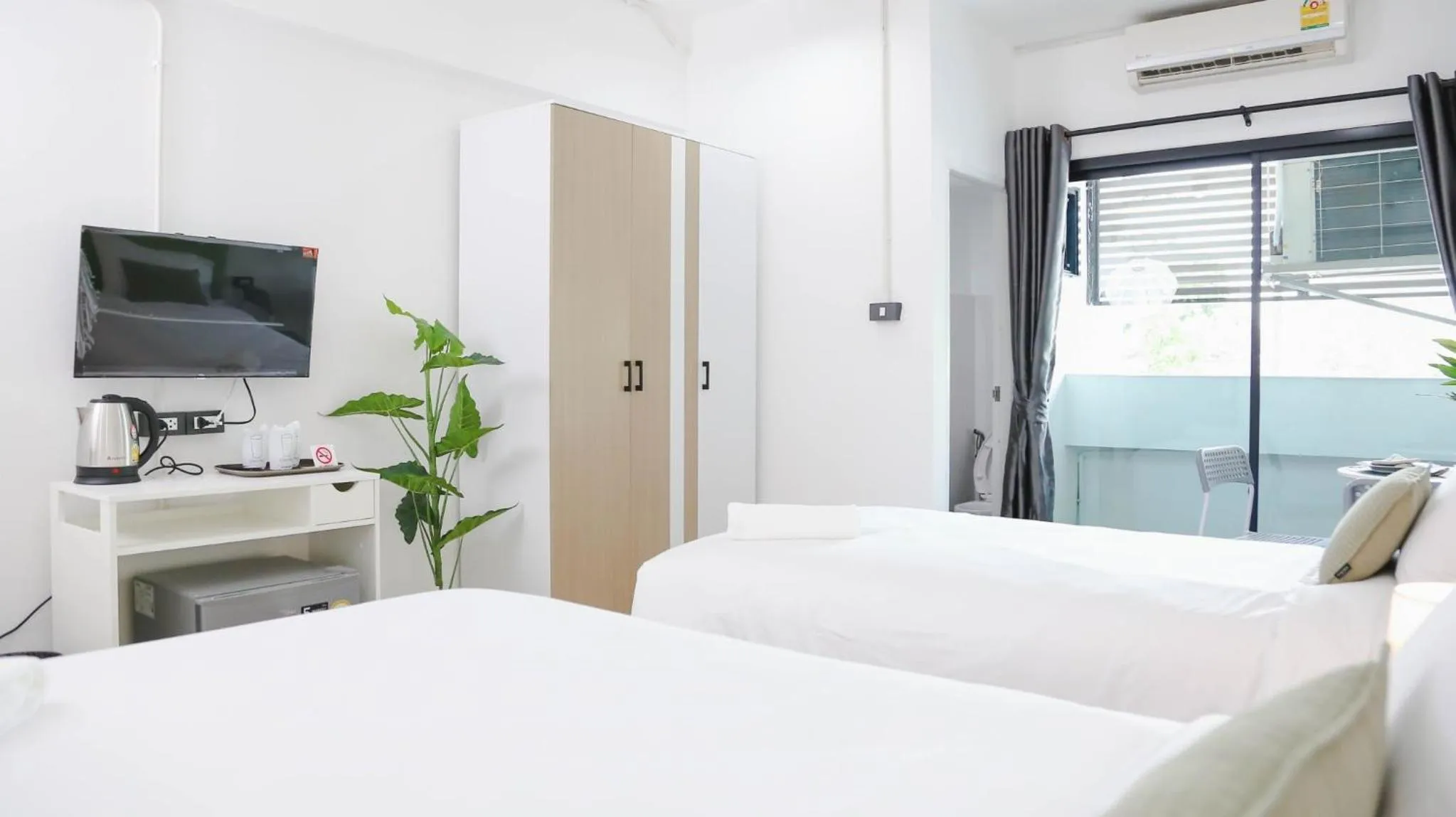 Bed in Chana Bangkok Hotel