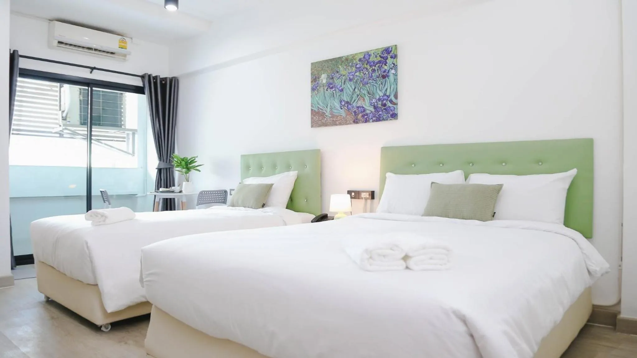 Bed in Chana Bangkok Hotel