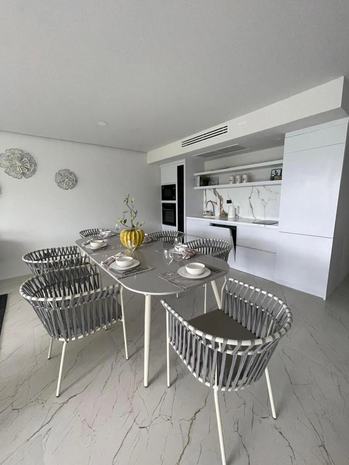 Dining area in Beachside Residence
