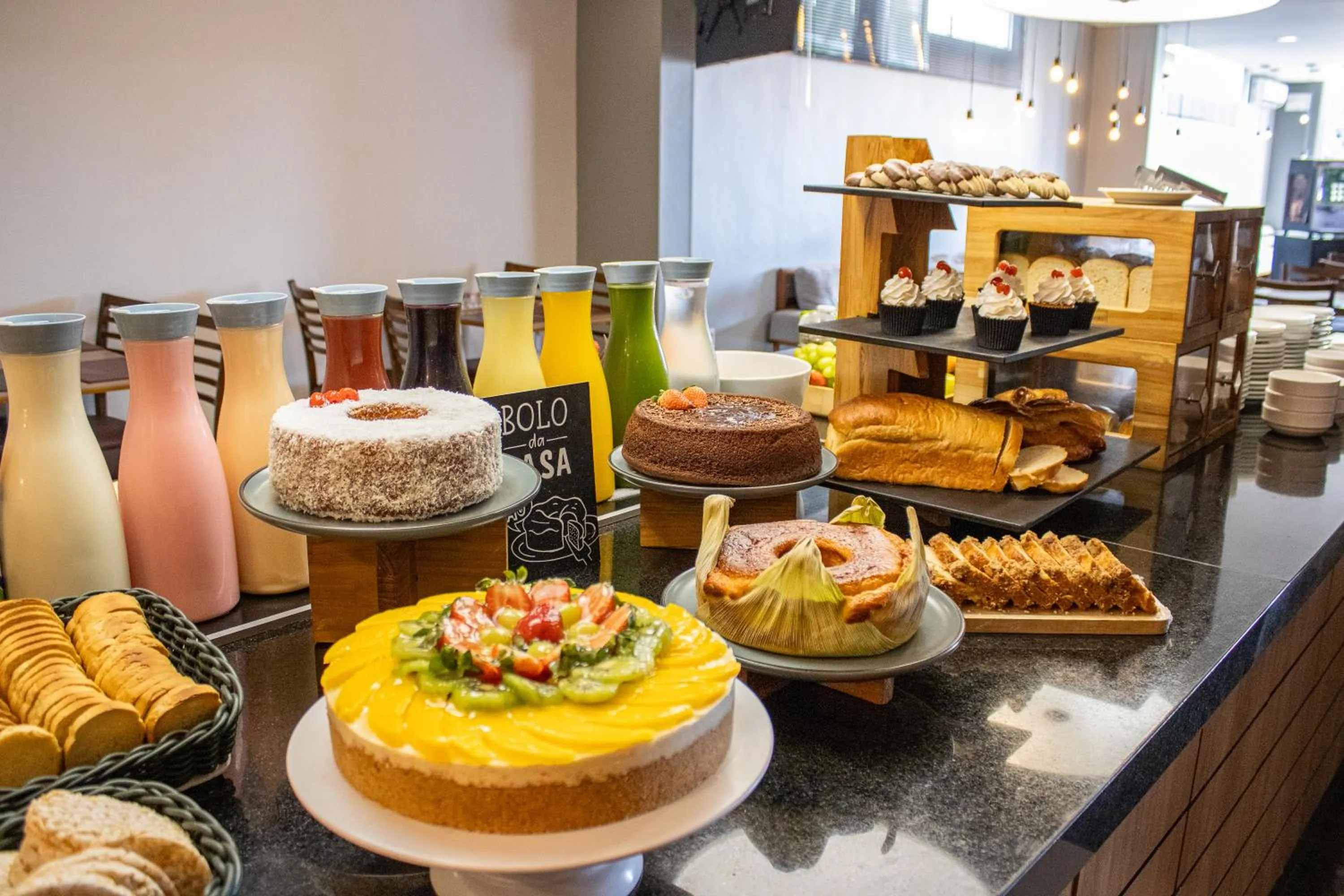 Breakfast in Hotel Euro Suite São Jose do Rio Preto by Nacional Inn