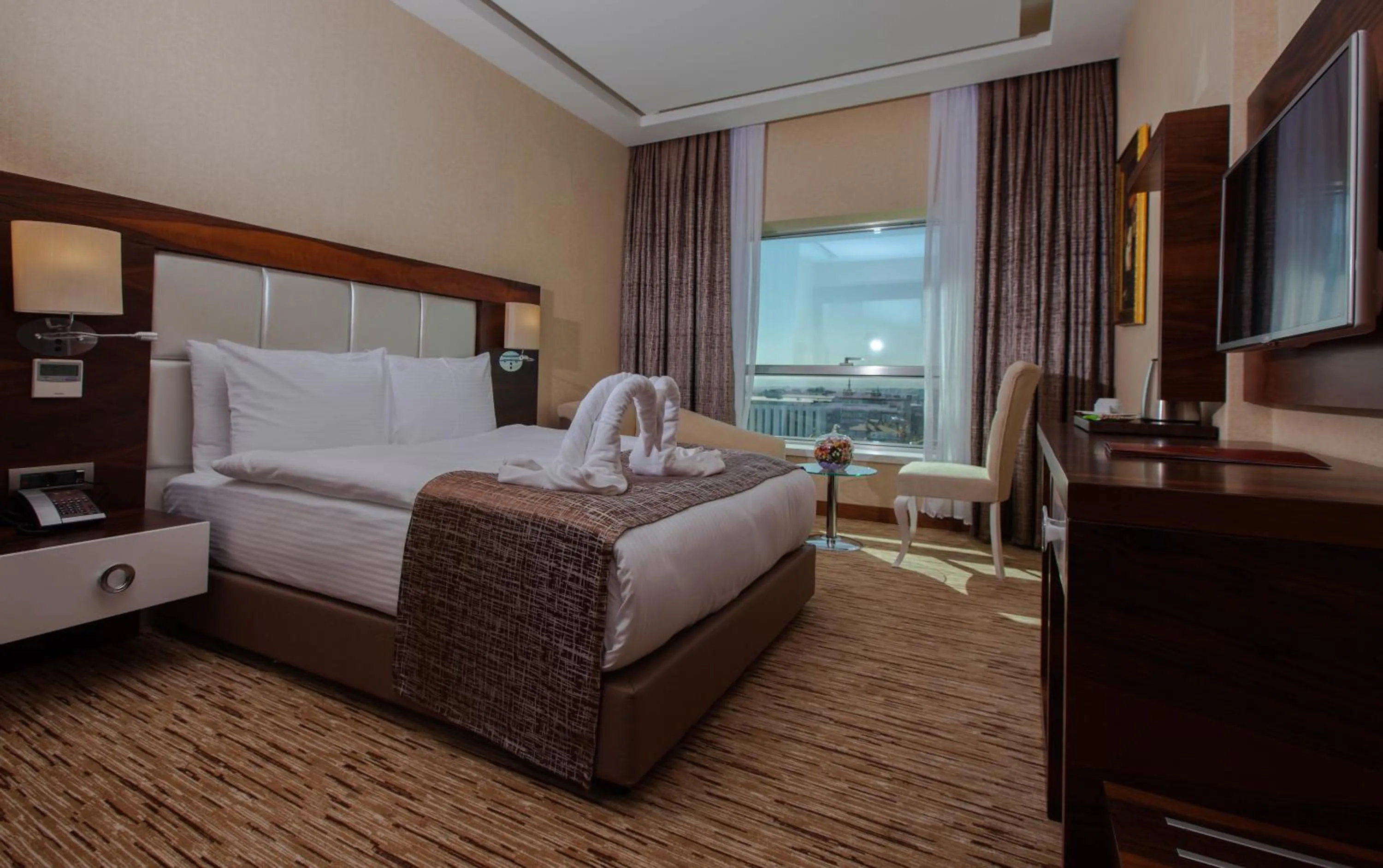 Photo of the whole room in Mitannia Regency Hotel