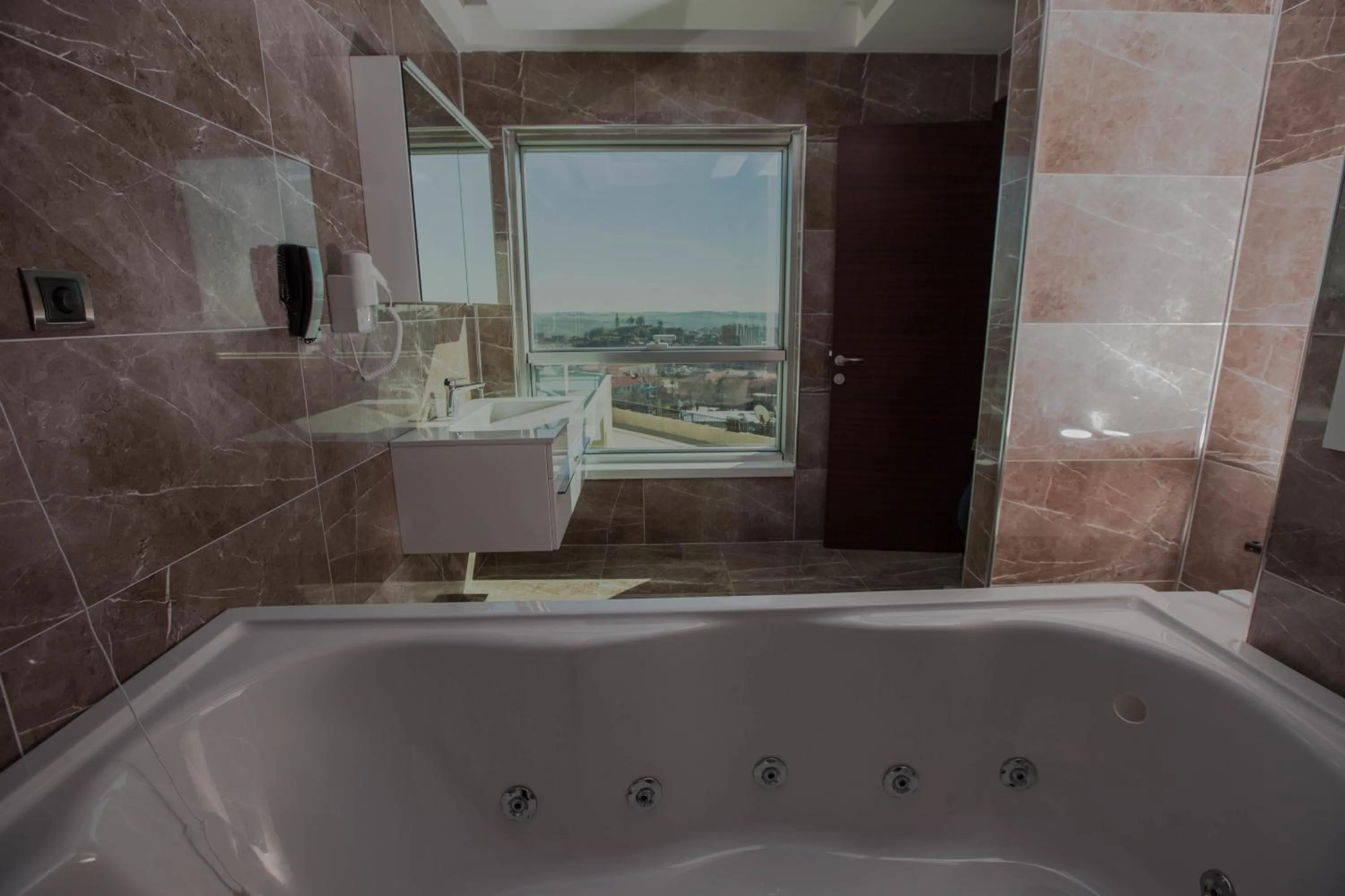 Decorative detail in Mitannia Regency Hotel