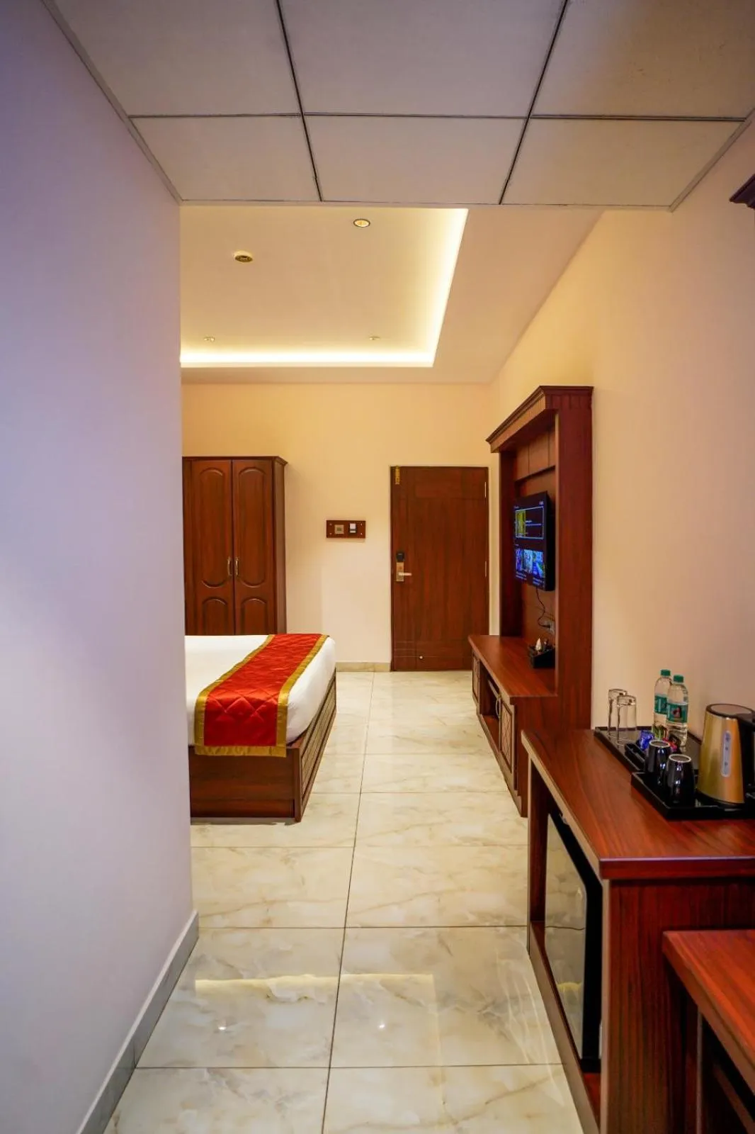 Bedroom, Bed in Hotel Yathin