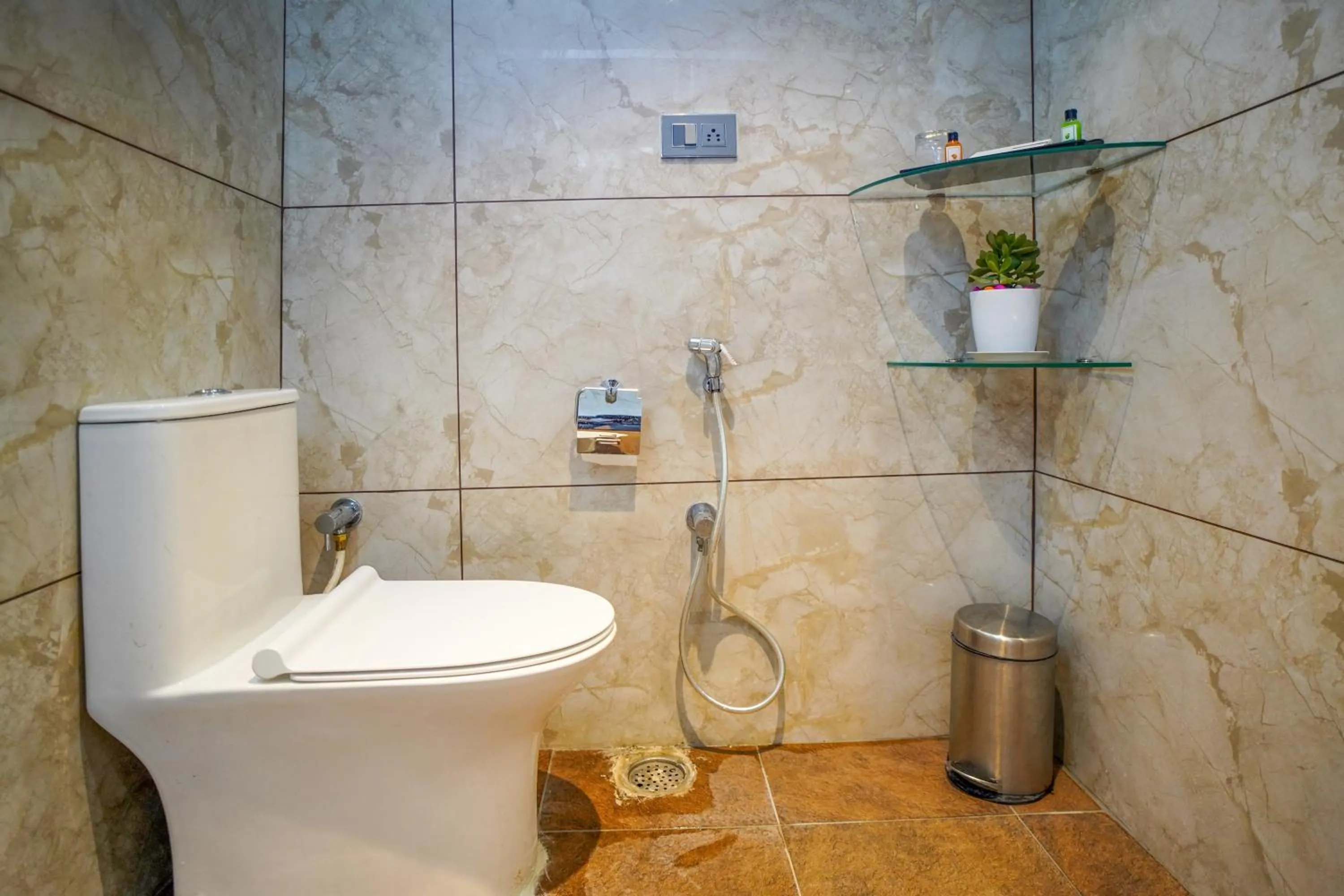 Bathroom in Hotel Yathin