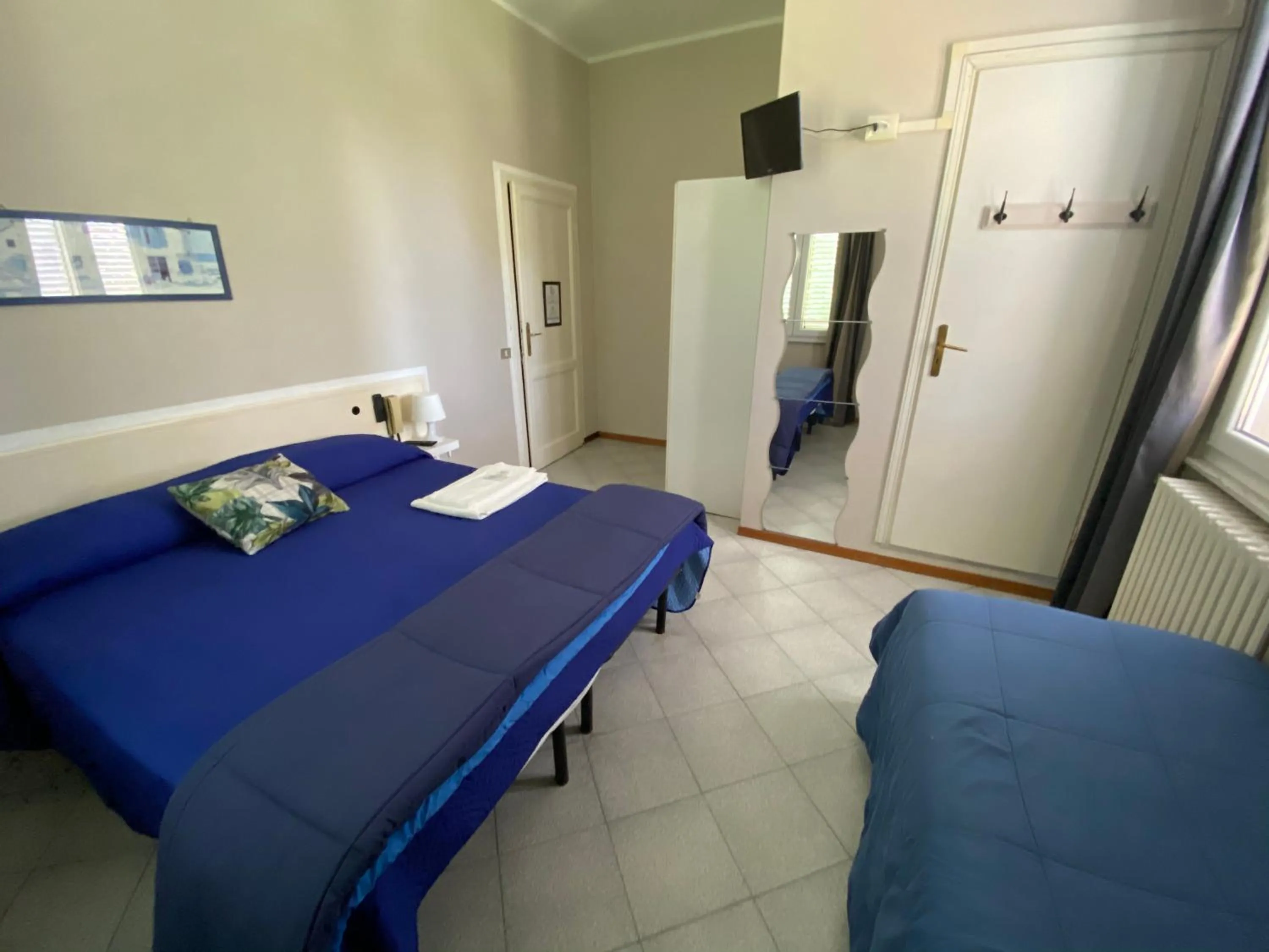 Bed in Hotel La Perla