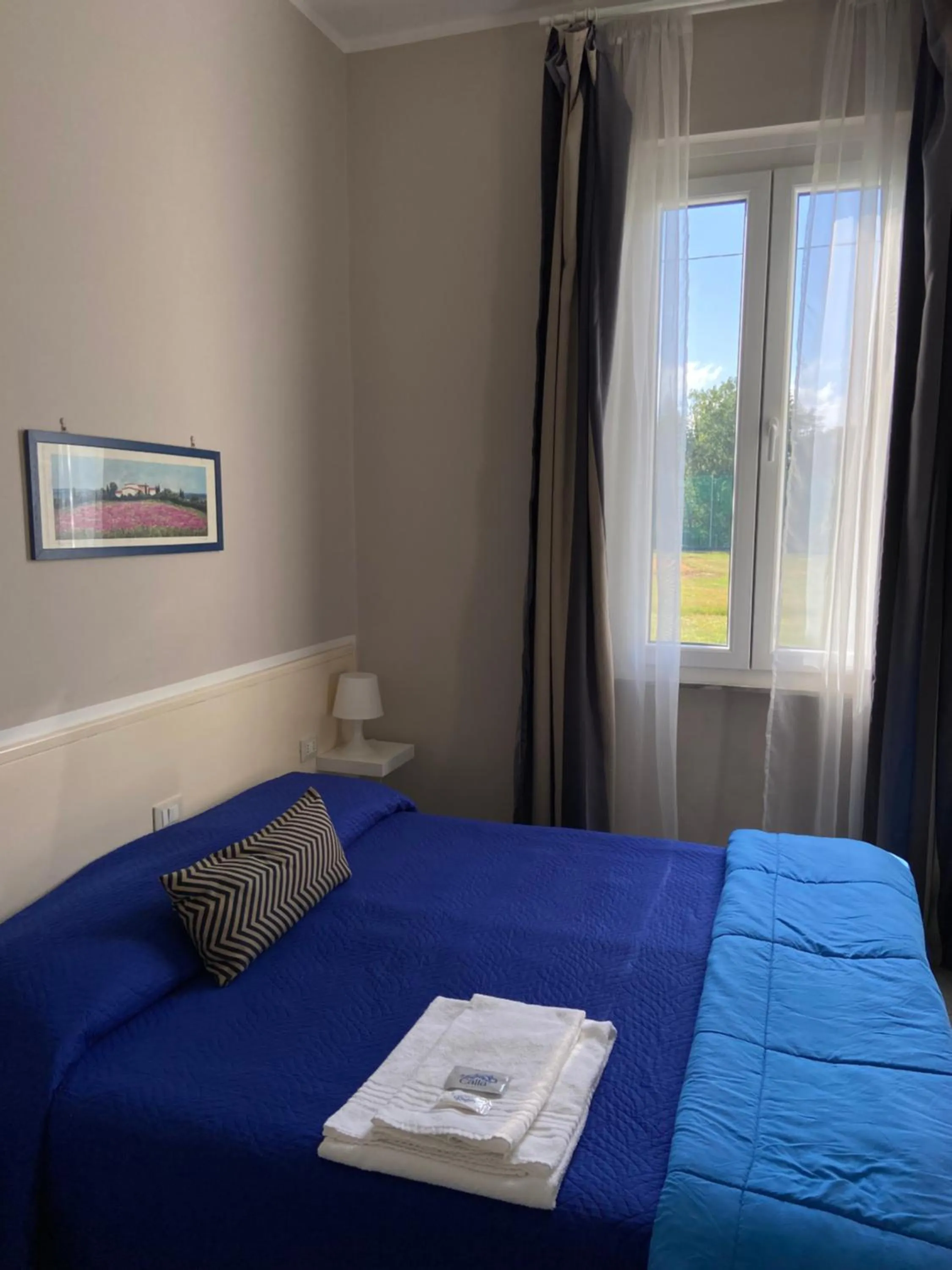 Bed in Hotel La Perla