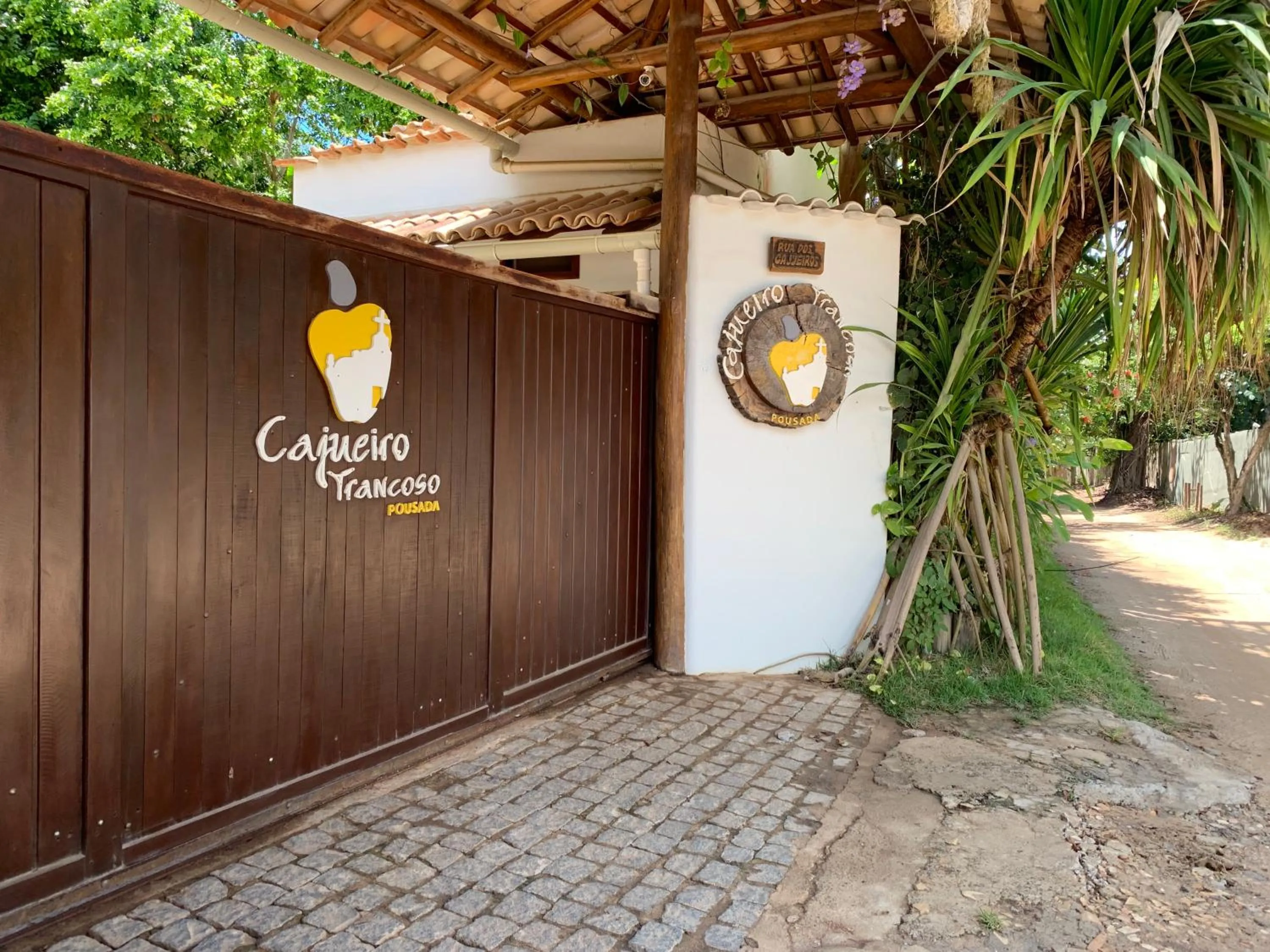 Facade/entrance in Pousada Cajueiro Trancoso