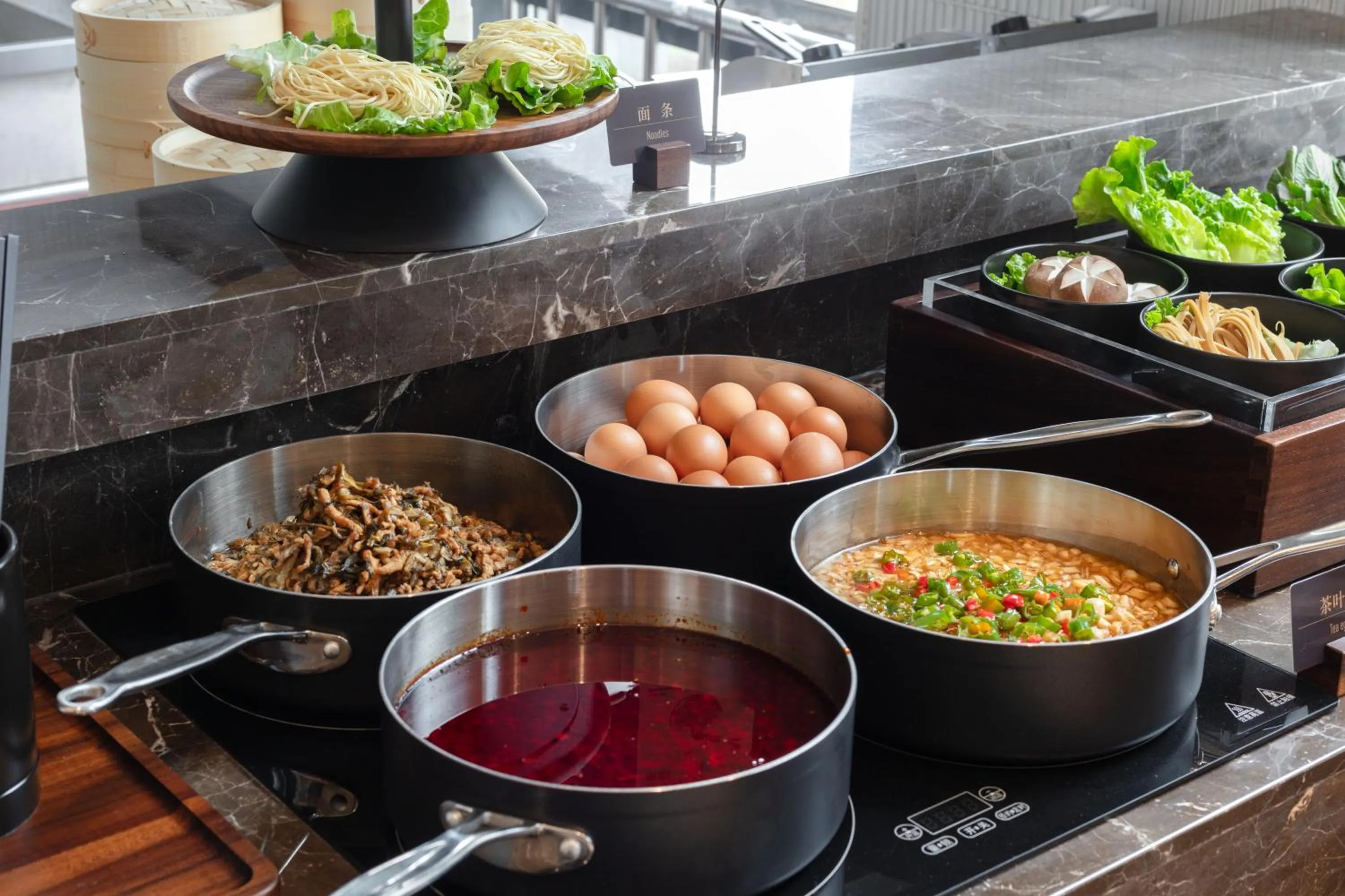 Restaurant/places to eat in Atour Hotel Hangzhou Binjiang Binwen Road