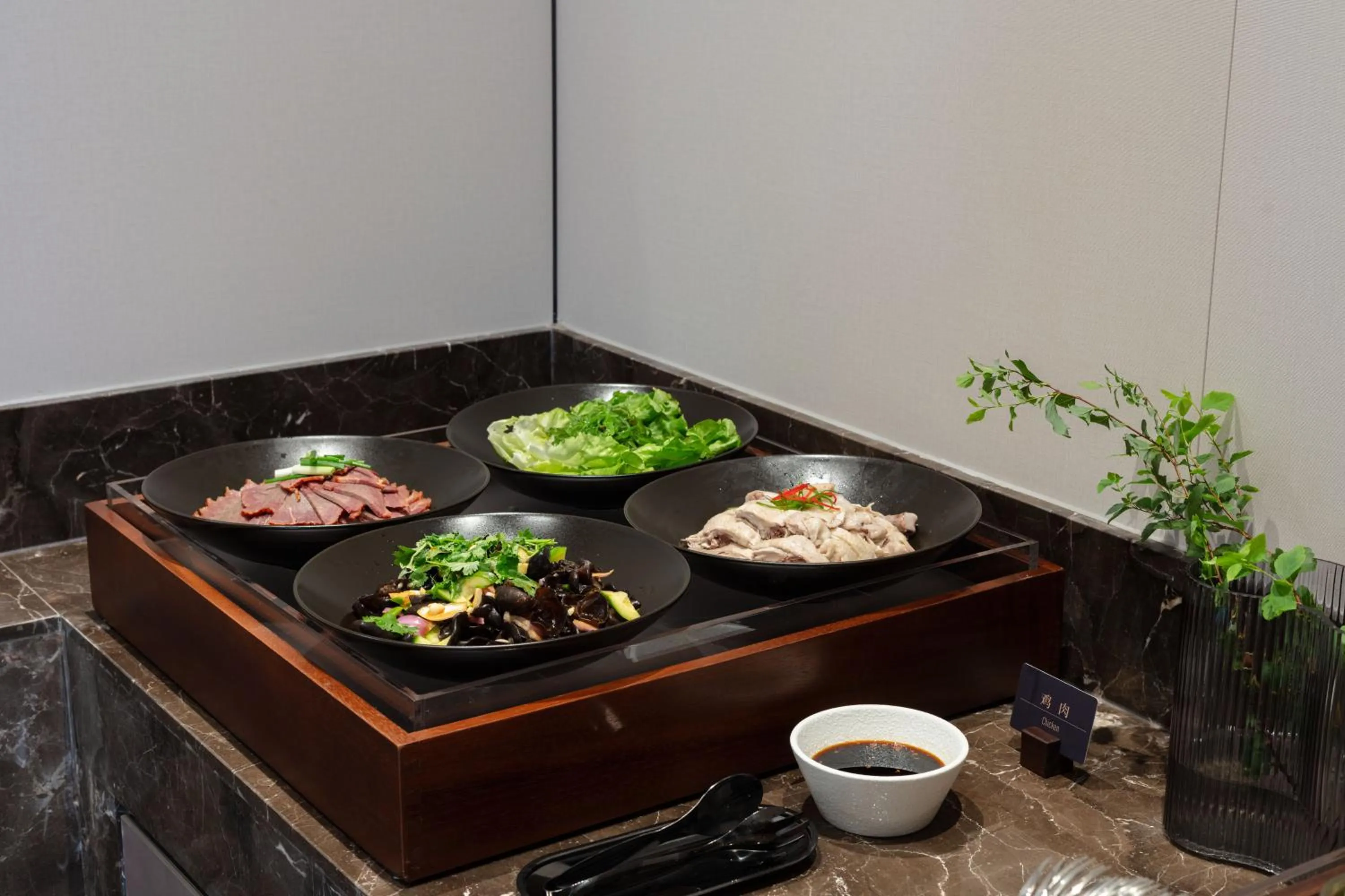 Restaurant/places to eat in Atour Hotel Hangzhou Binjiang Binwen Road