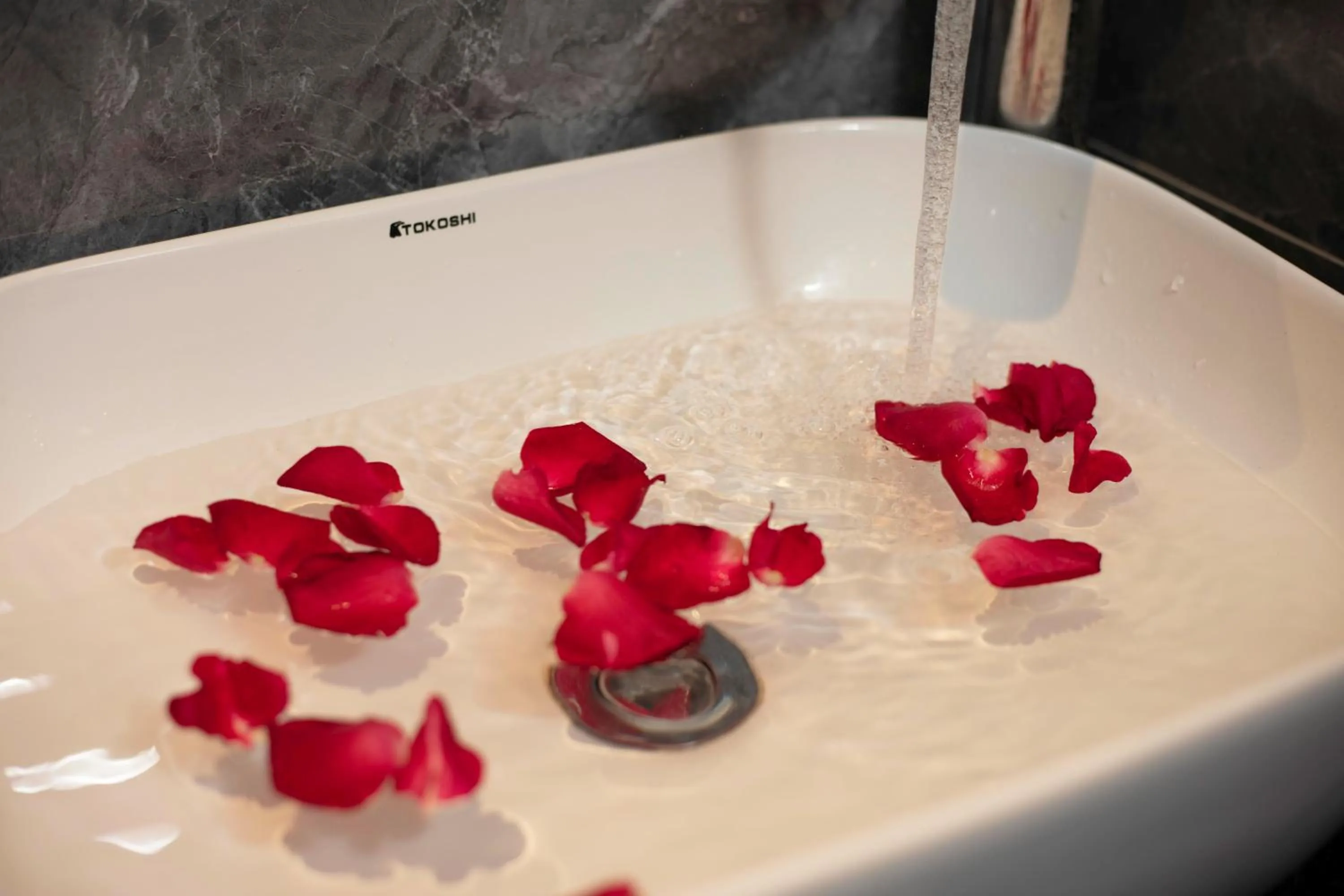 Bathroom in Madelise Stardust Hotel & Travel