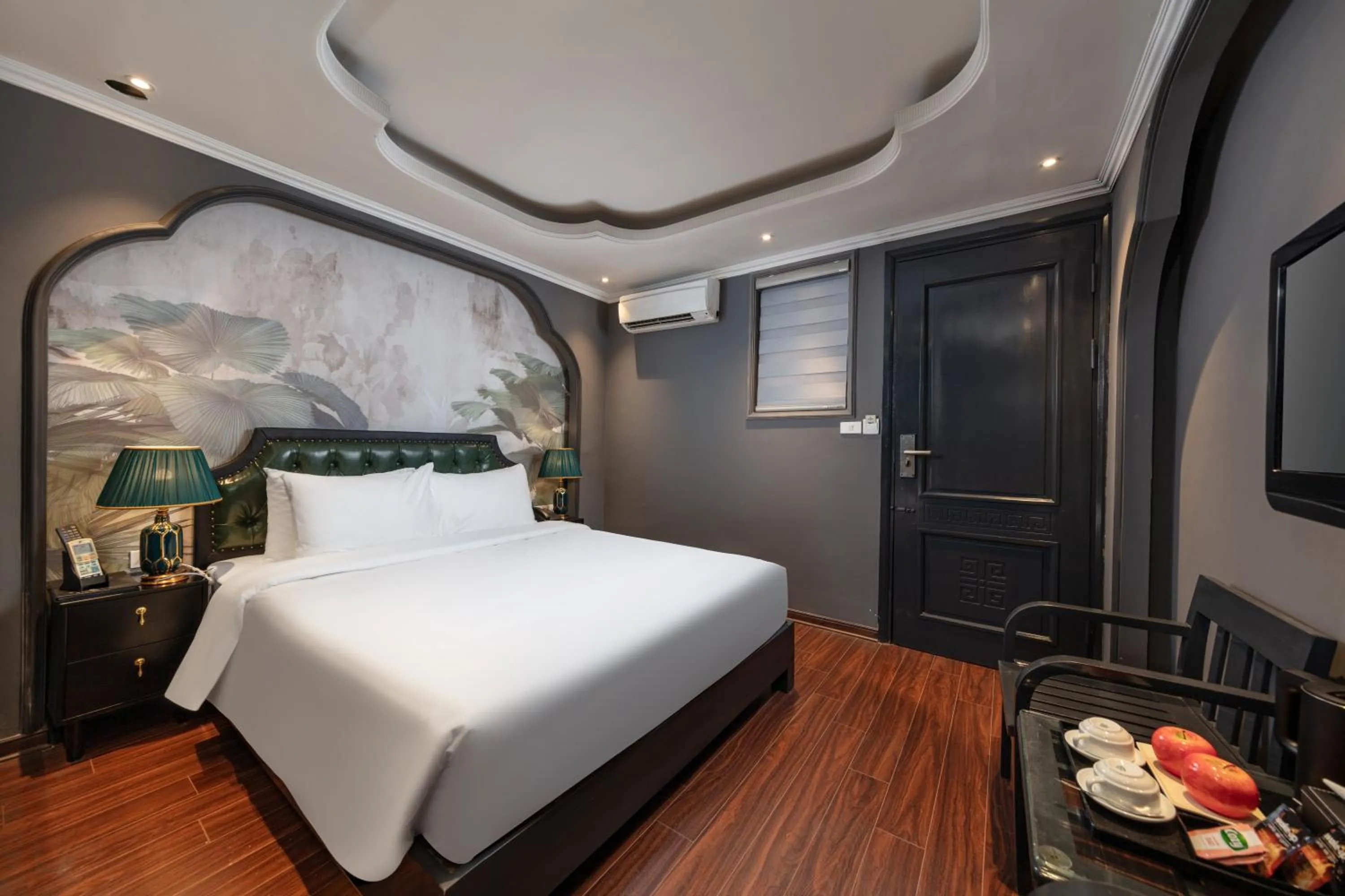 Bed in Madelise Stardust Hotel & Travel