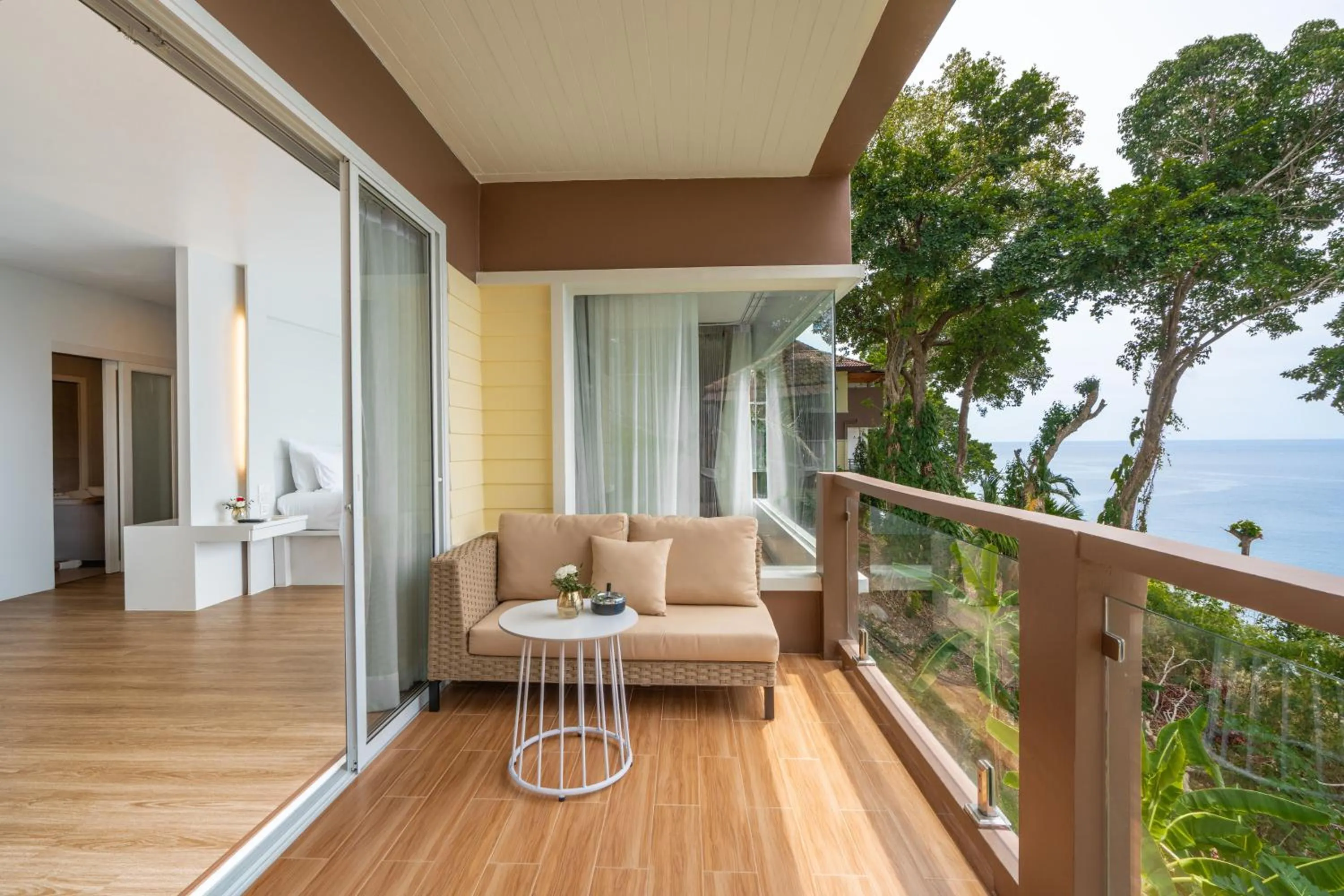 Balcony/Terrace in Anona Sunset Boutique