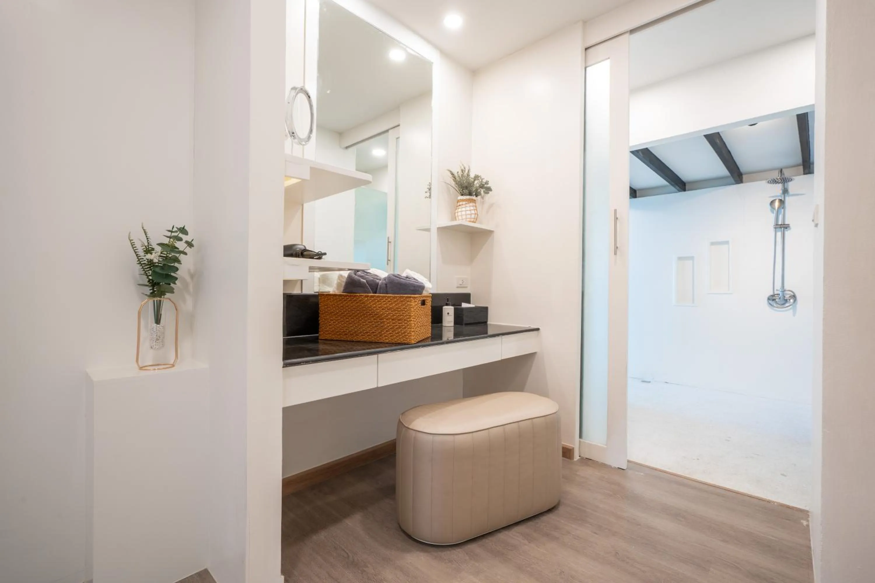 Bathroom in Anona Sunset Boutique