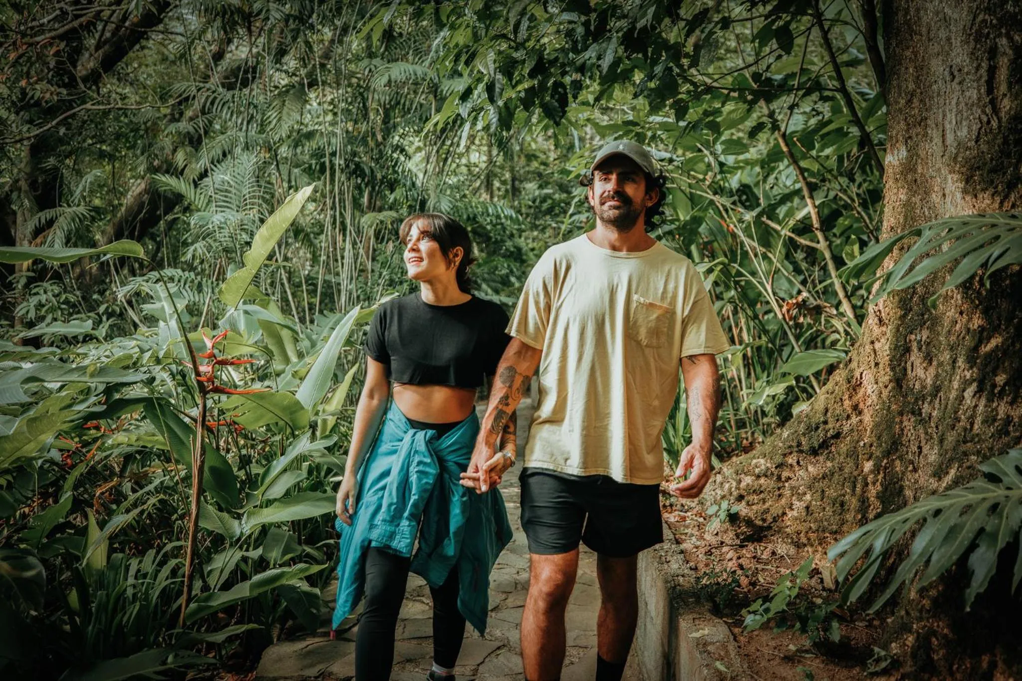 Hiking in Jaguarundi Jungle Lodge - Monteverde