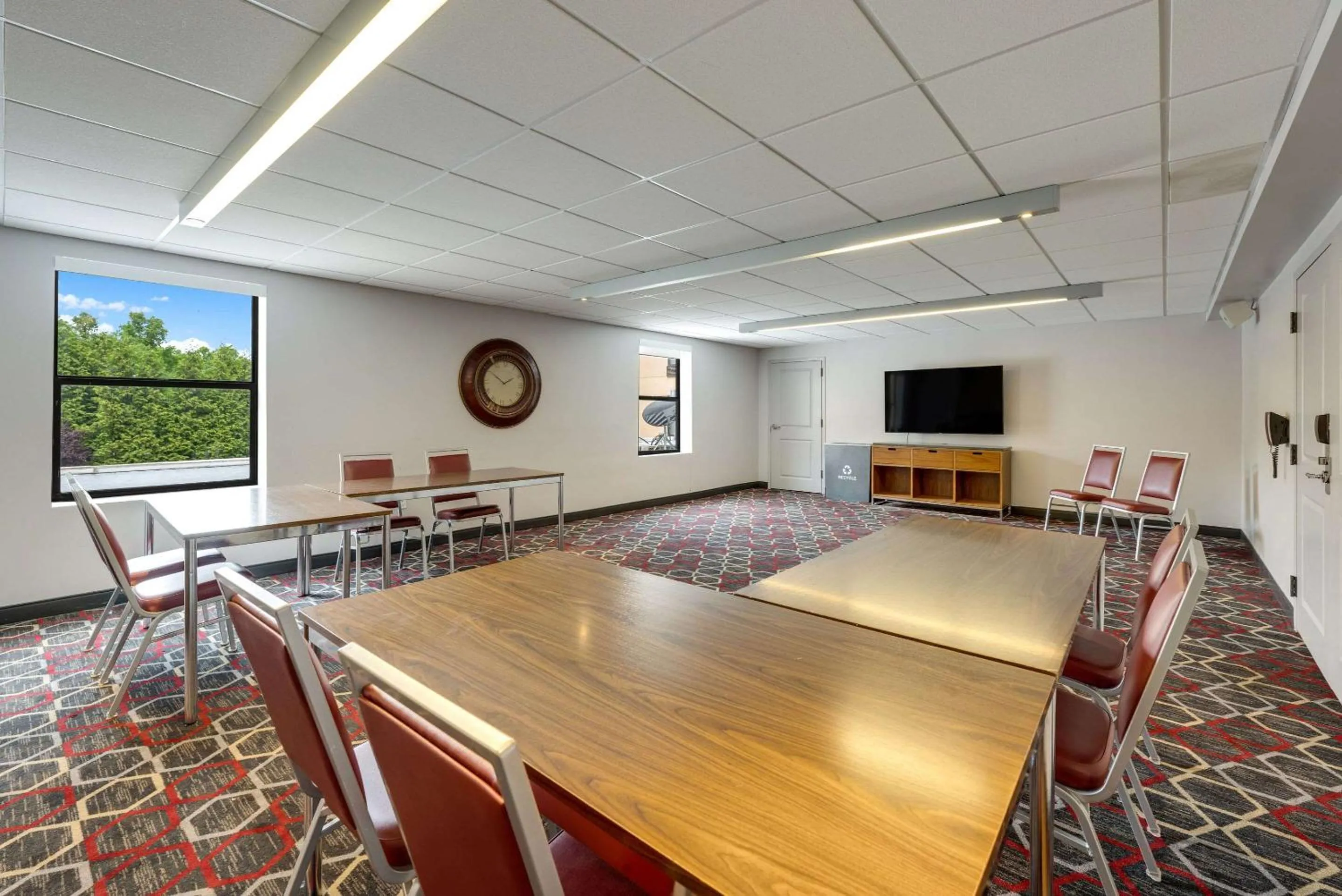 Meeting/conference room in The Crossroads Hotel - Newburgh