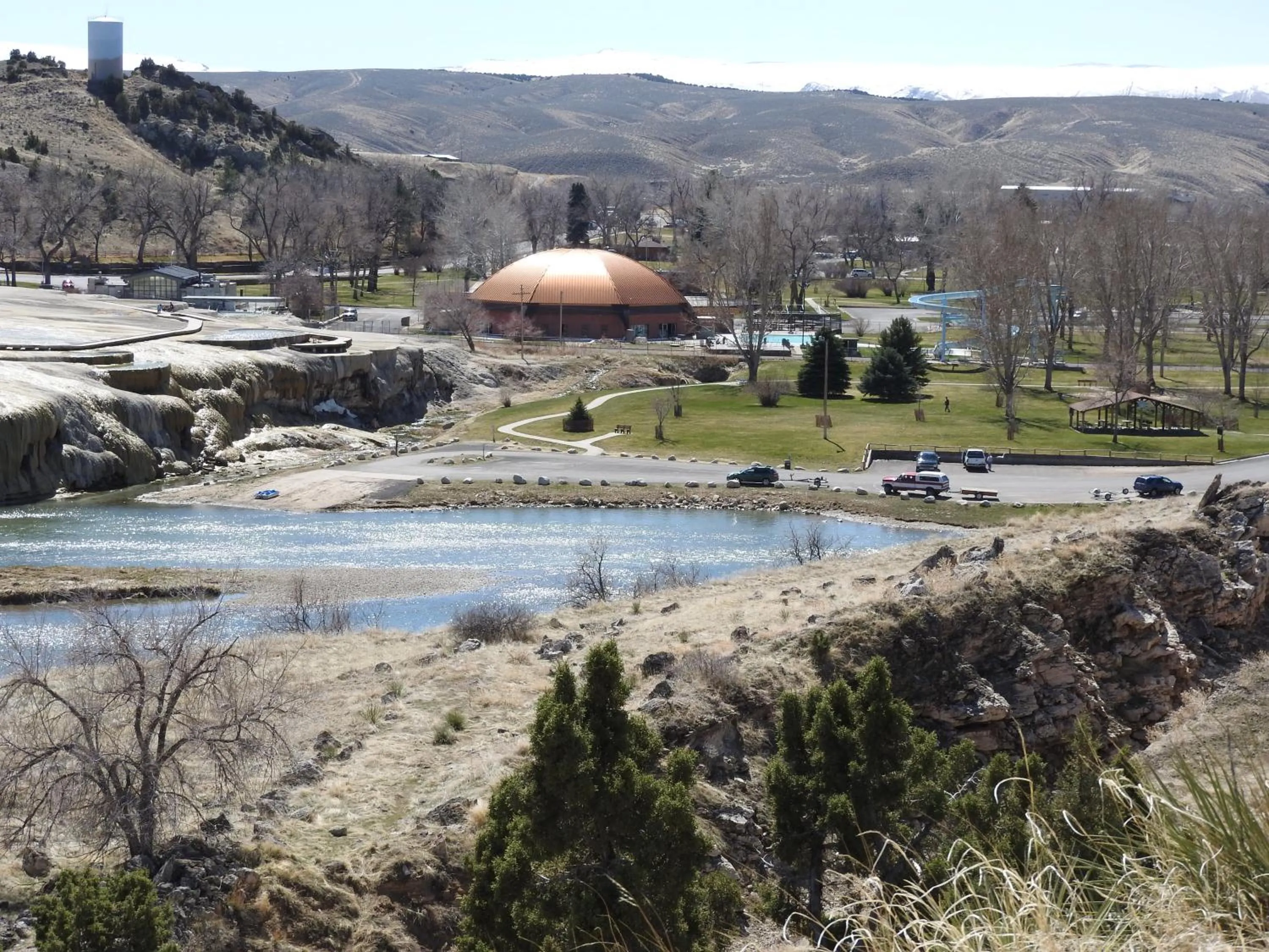 Nearby landmark in Rainbow Motel