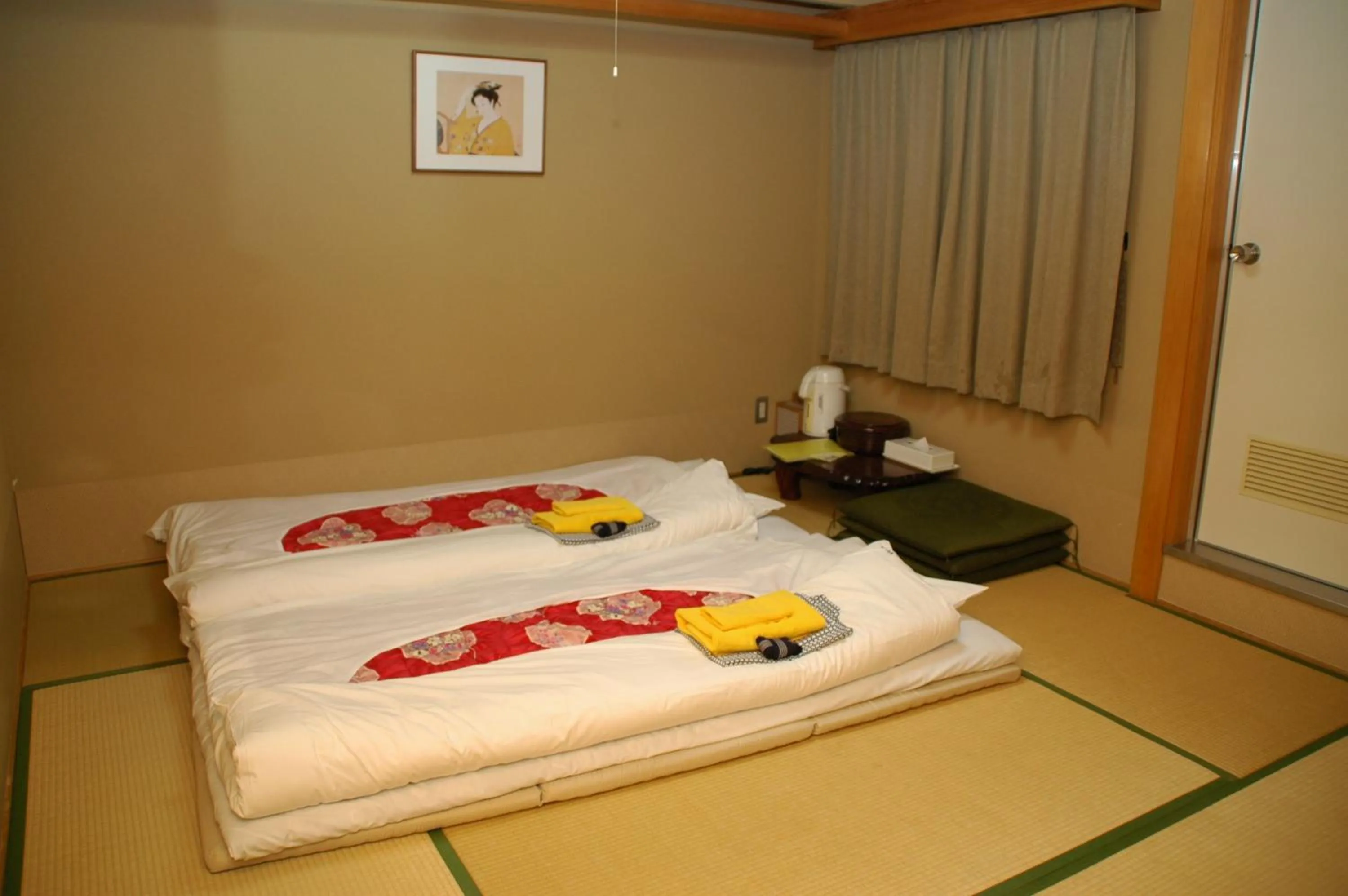 Photo of the whole room, Bed in Hotel Los Inn Kochi
