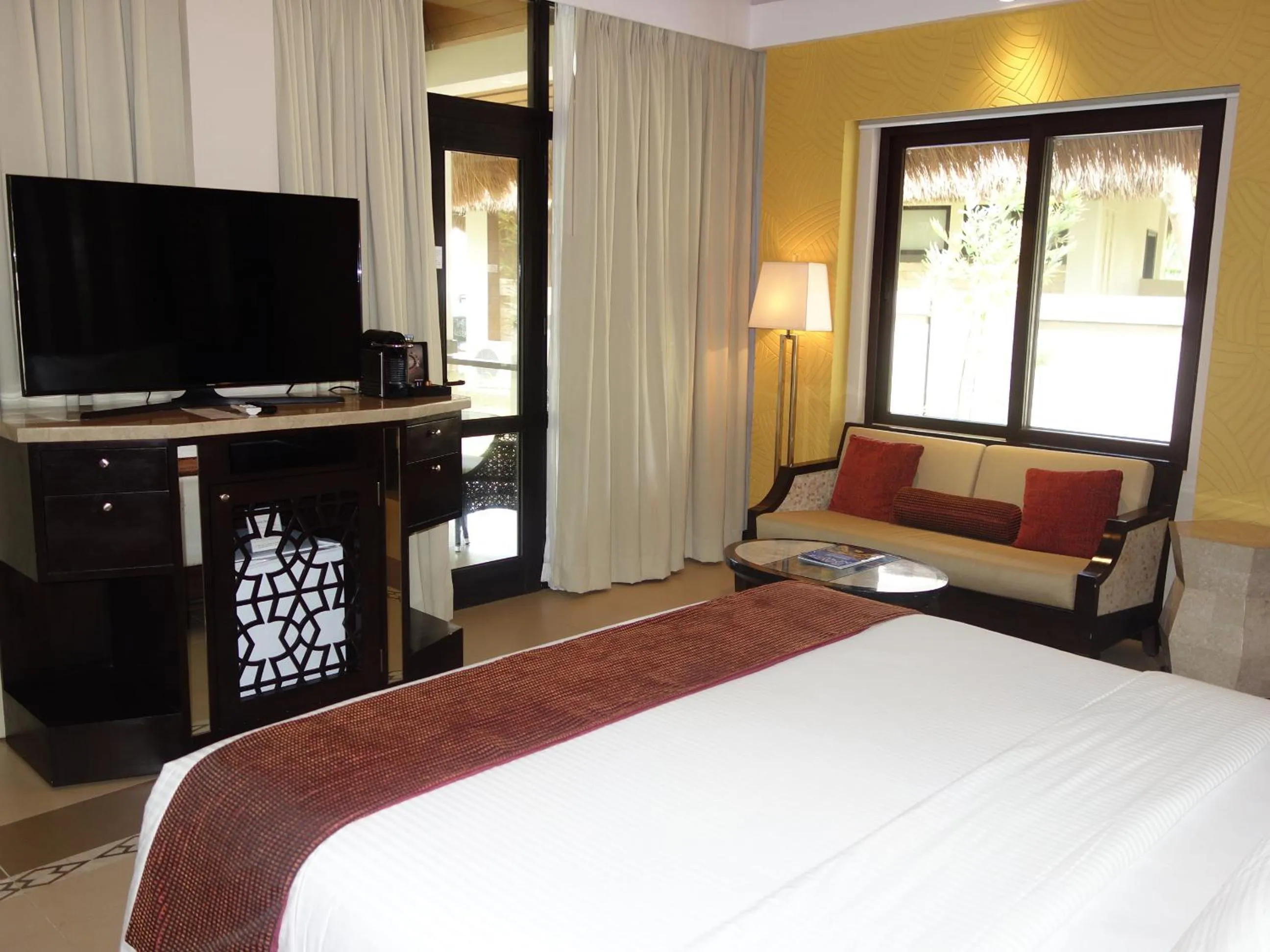 Bedroom, Bed in Henann Resort Alona Beach