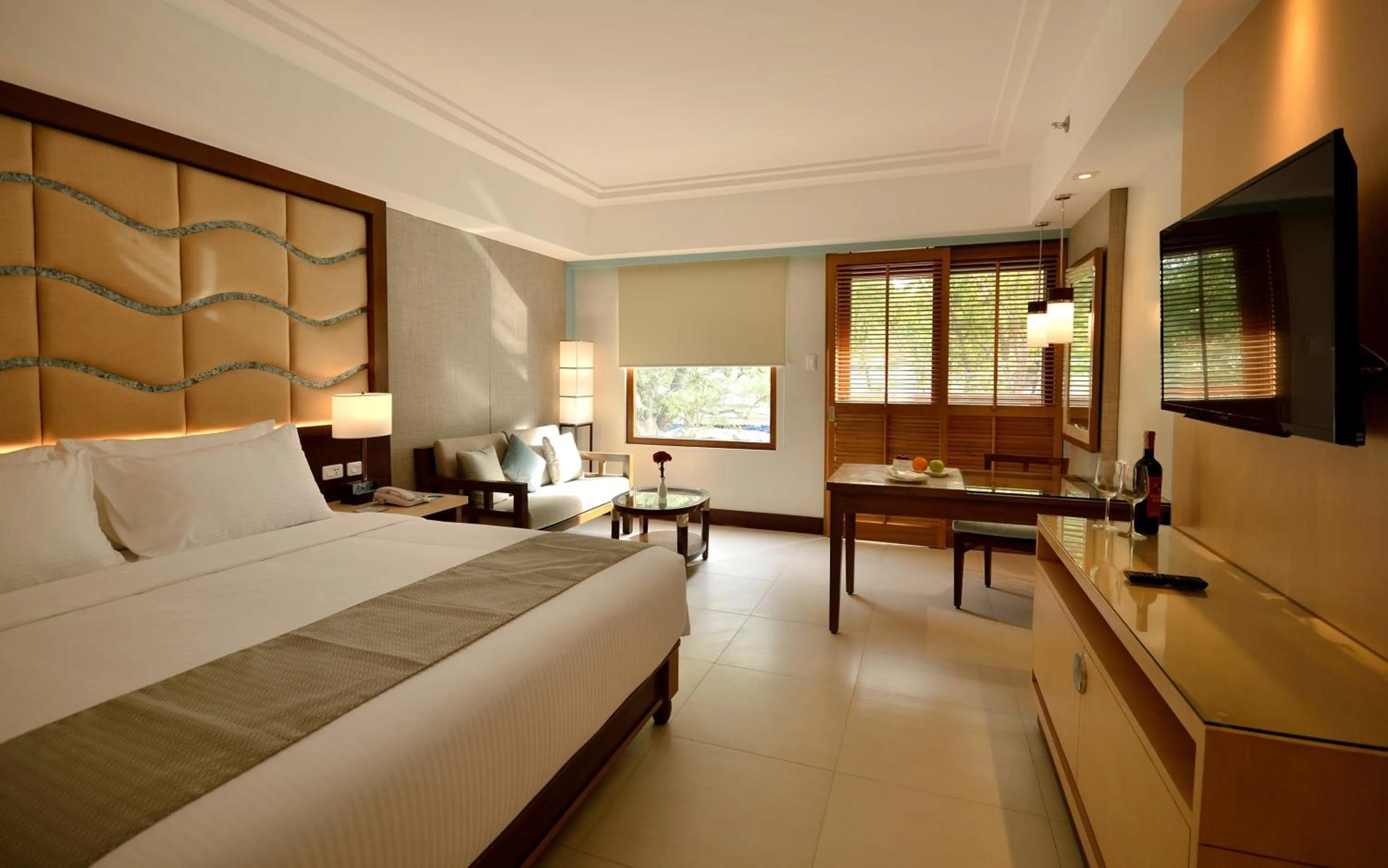 Bedroom, Bed in Henann Resort Alona Beach