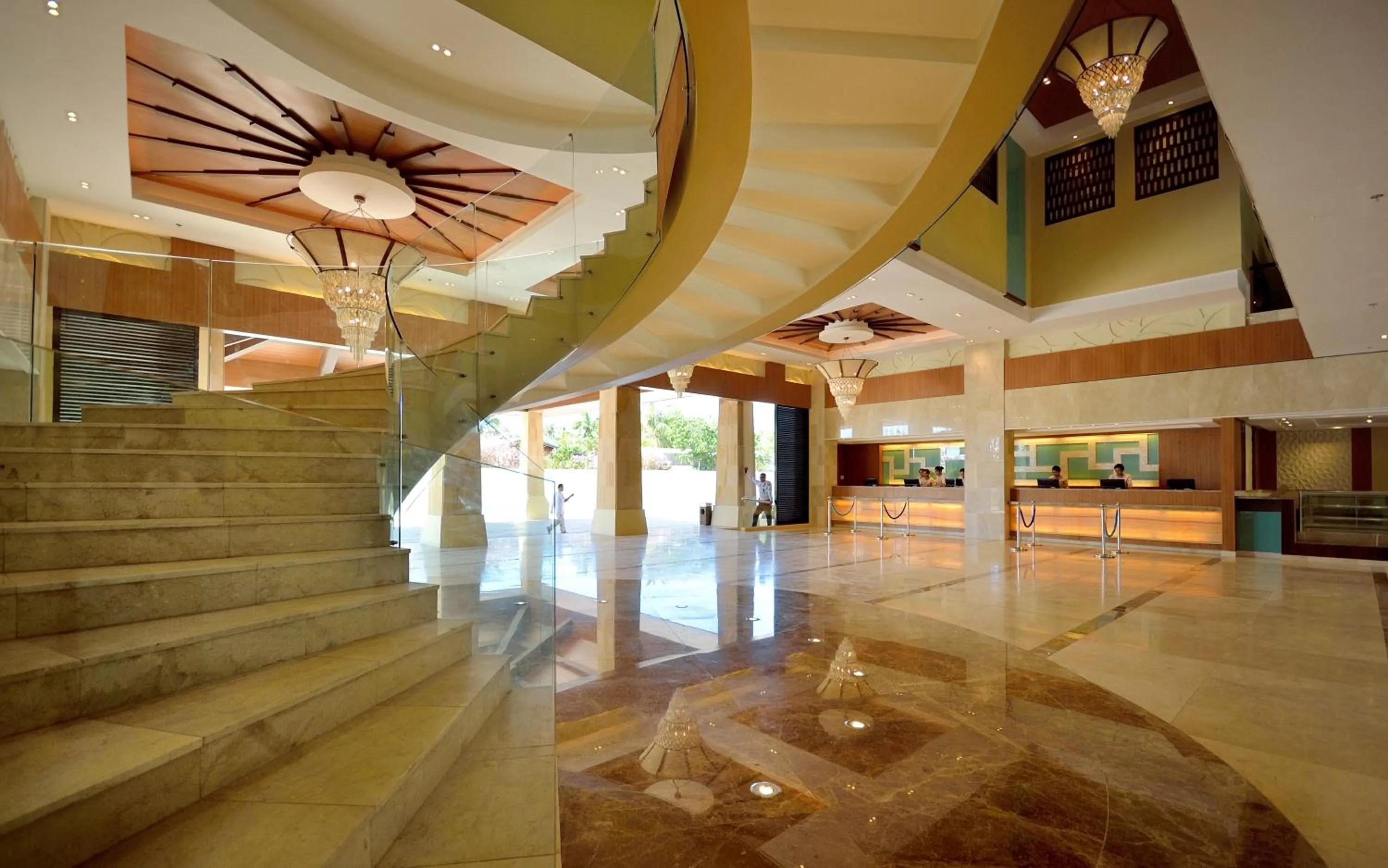 Lobby or reception in Henann Resort Alona Beach